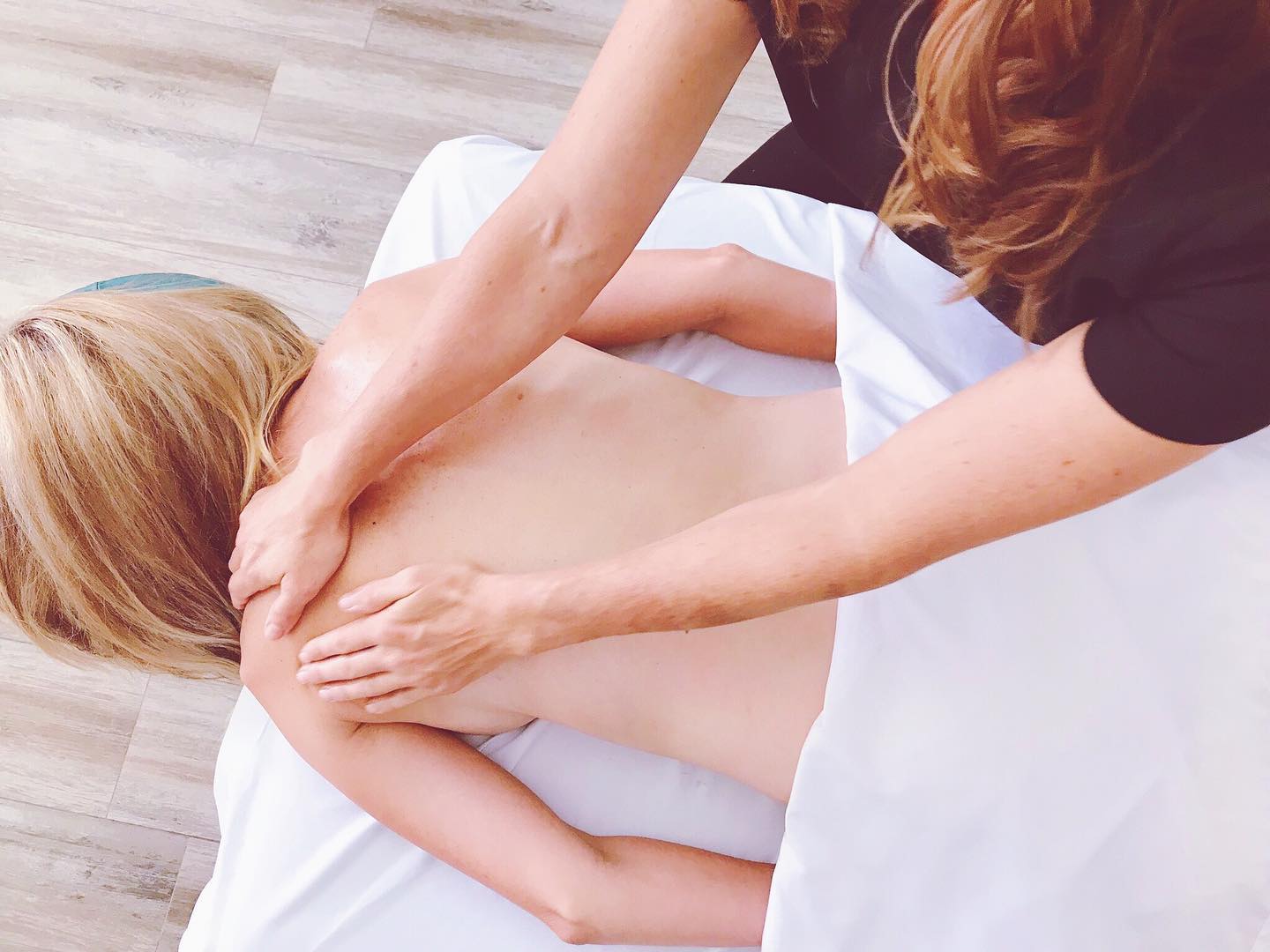 “Too often we underestimate the power of a touch, a smile, a kind word, a
listening ear, an honest compliment, or the smallest act of caring, all
of which have the potential to turn a life around.”
Leo F. Buscaglia
#massage #massagetherapy #massagetherapist #massages #massagetherapylife #humantouch #humantouchwellness #life #wellness #lifestyle #lifequotes #lifeisbeautiful