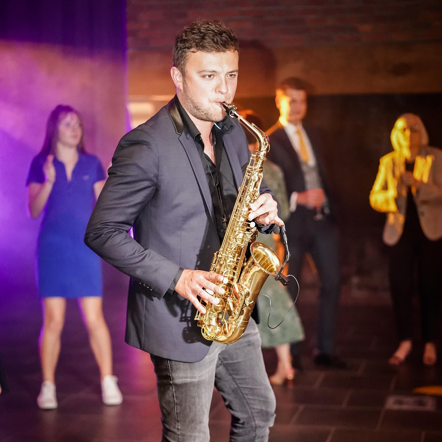 Keeping it simple yet classy