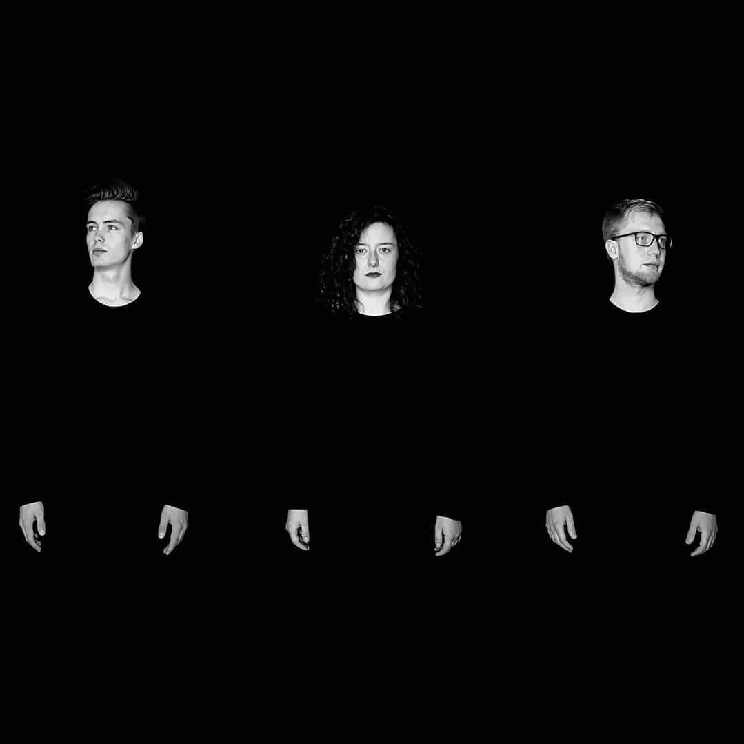 My Piano trio @gametrioofficial
Groove And Melodic Experiment
First EP will be released on 06.08.
#release #pianotrio #newmusic #jazz #blackwhite #groove #melodic #experiment #hipe