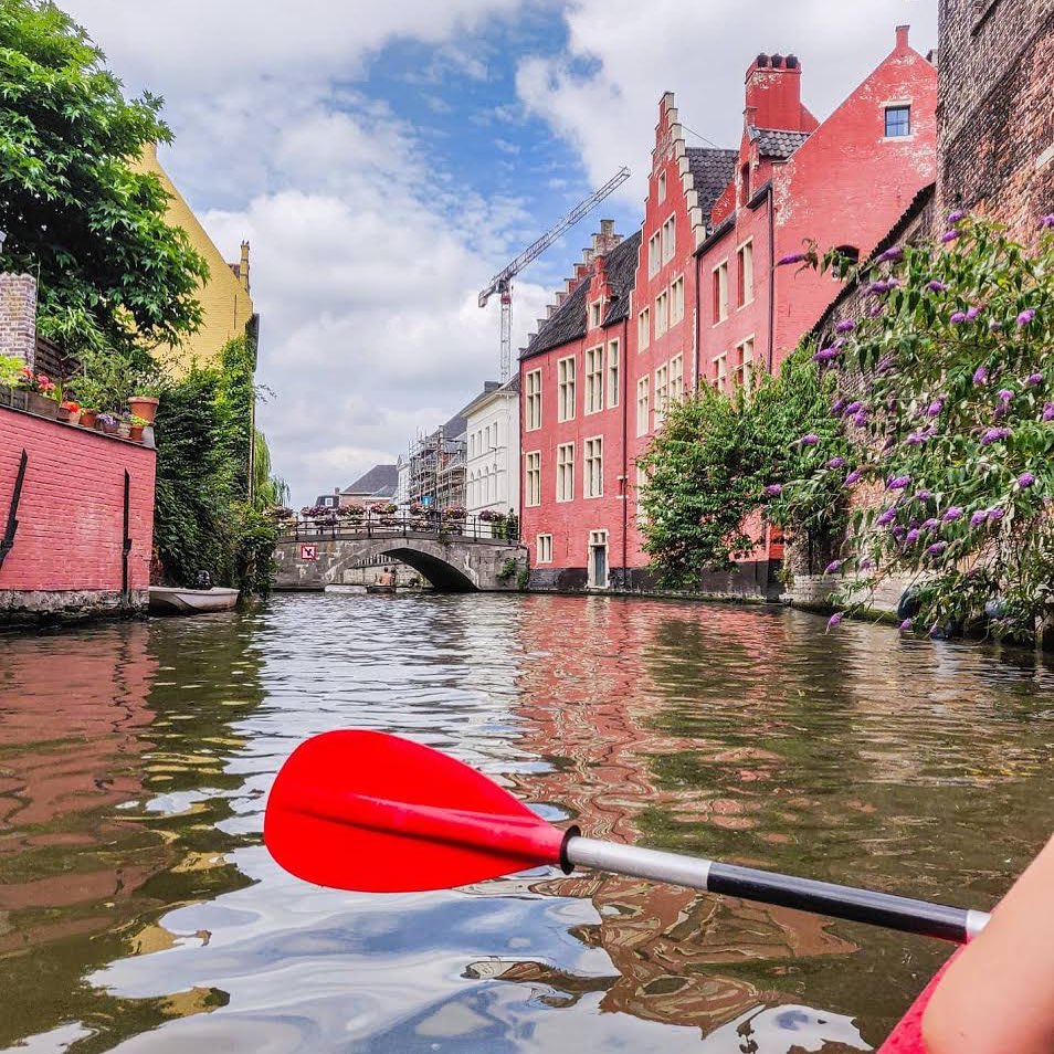 Goedemorgen Gentje! āļøš¶
#gent #ghent #visitgent #9000 #kajak #kayak