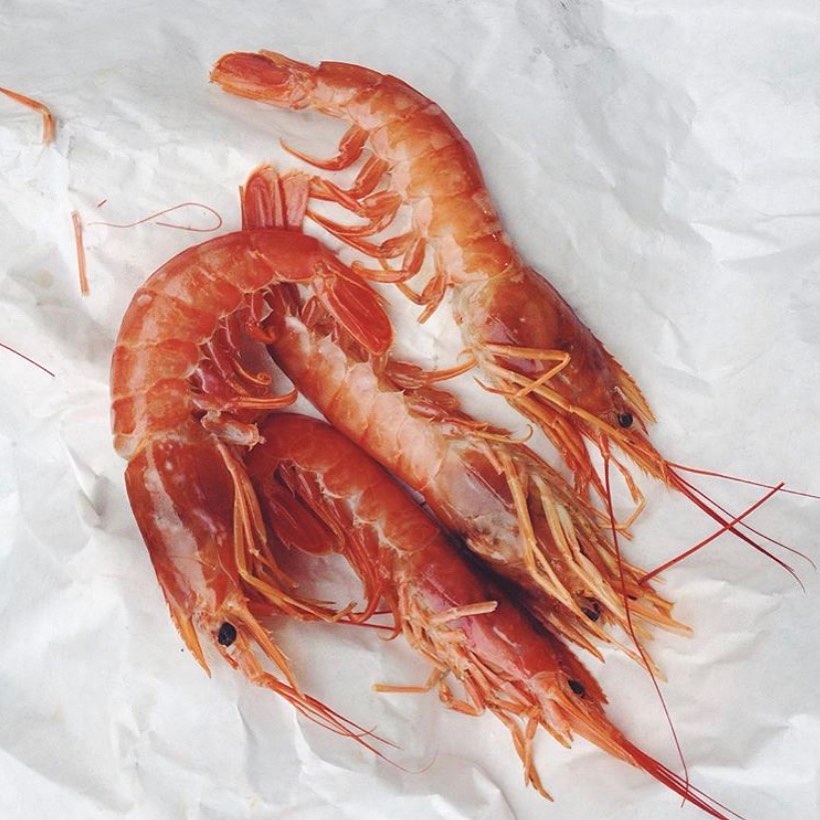 Good Morning Melbourne. Arriving for Father’s Day Some Large South Australian KING prawns. Spoil Dad this weekend with a selection of seafood fit for KING. Enquire within! #fathersday