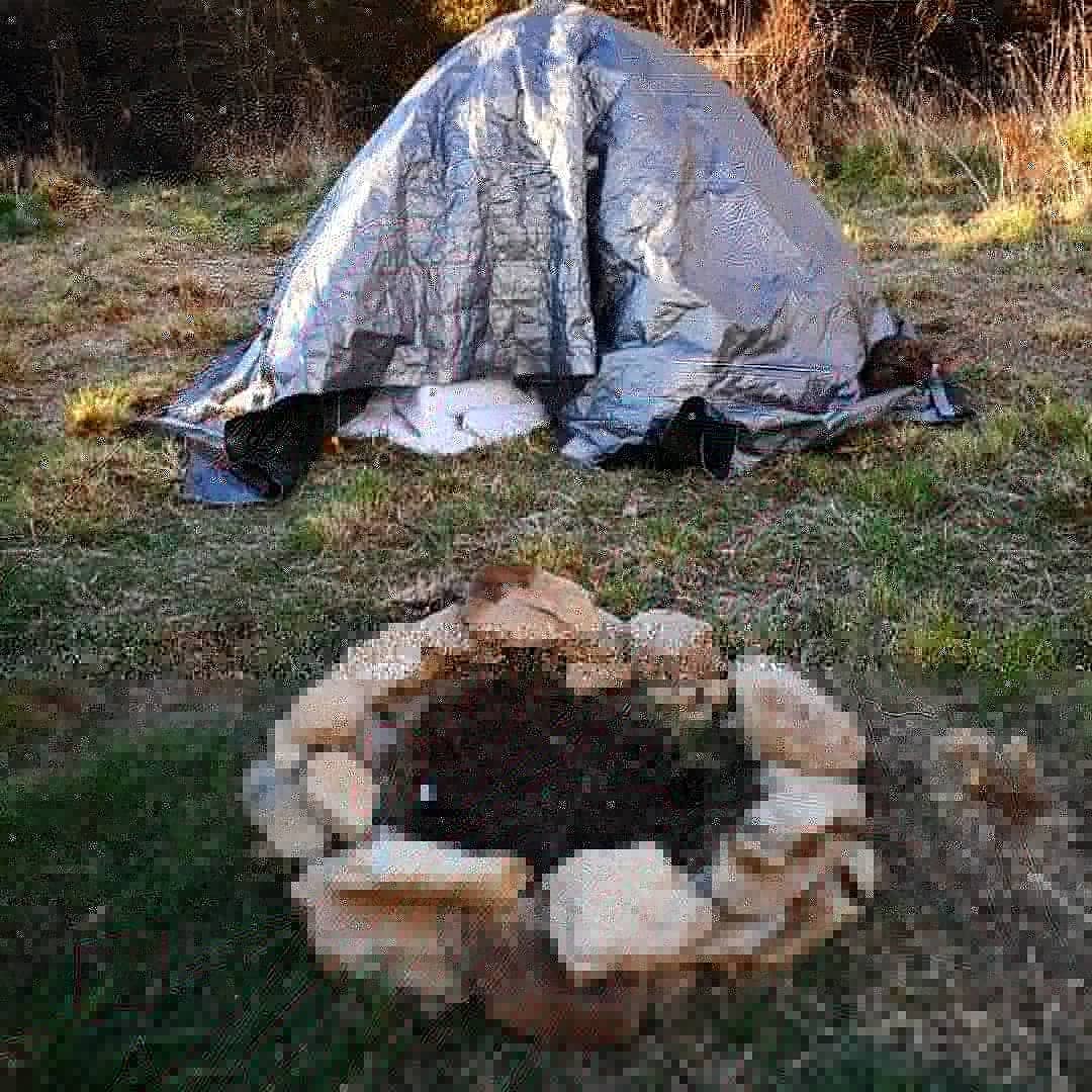 Building a backcountry sauna/sweat lodge: The last few days we've been building a "sweat lodge". Tonight we go in for four rounds of heat, then a dip in the stream. Patterned after the Lakota sweat lodge, we do our own thing, but there are some similarties. For the whole story stay tuned for the blog article (blig.mtnspirit.org) on the step by step of how we build a sauna. Kelly, who is doing a retreat with us this week is learning, from the ground up, about the sweat, and tonight, will go through the voluntary "endurances" of steam, heat and cold water stream. This is on offer for anyone willing to delve into their inner landscape.
We also had a powerful channeling session which is a nice lead up to the sauna. #psychicreadings #channeling#newzealand #mountainspiritguides #retreats #sweatlodge #sauna #spirituality #experientialeducation
