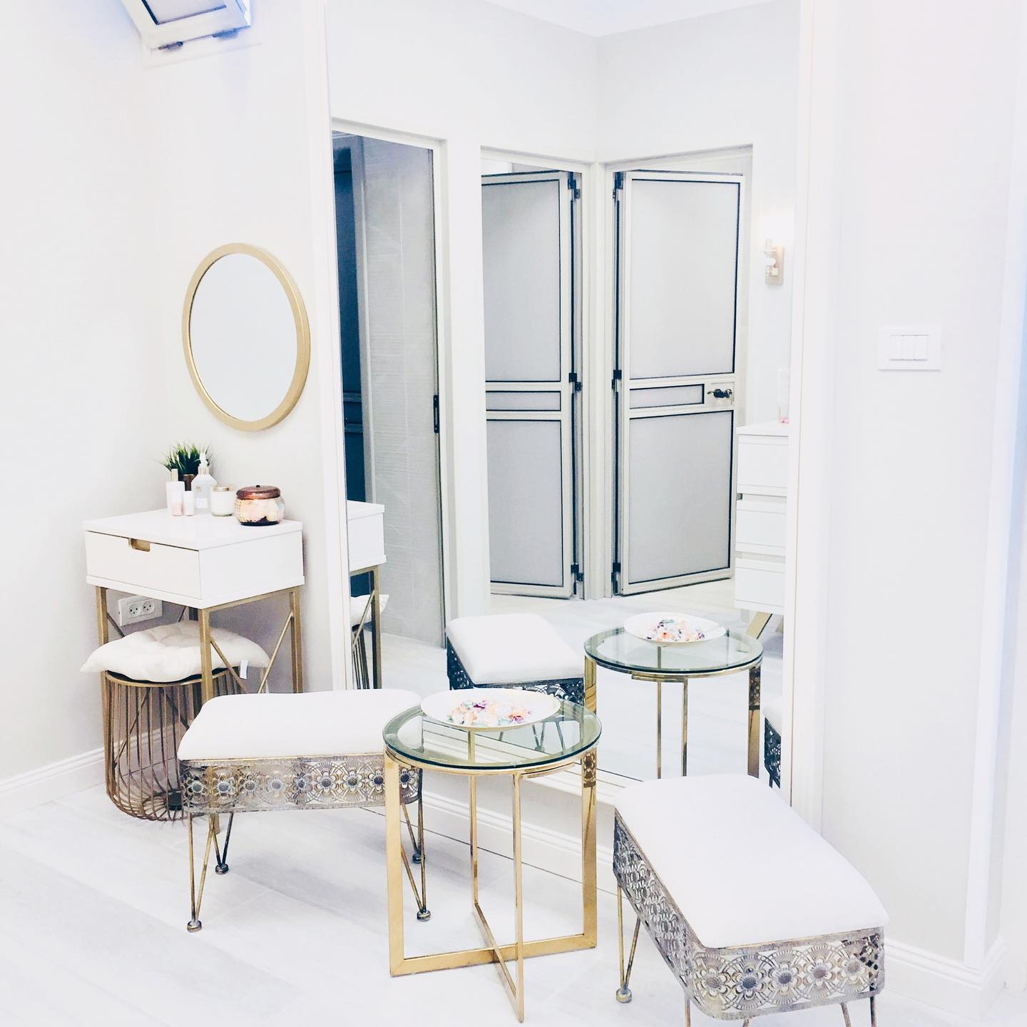 New lobby design completed. #architecture #architecturedesign #interiordetails #designgoals #interiorstyle #interiordecor #lobbydesign
Architecture and interior design @bel_archdesign