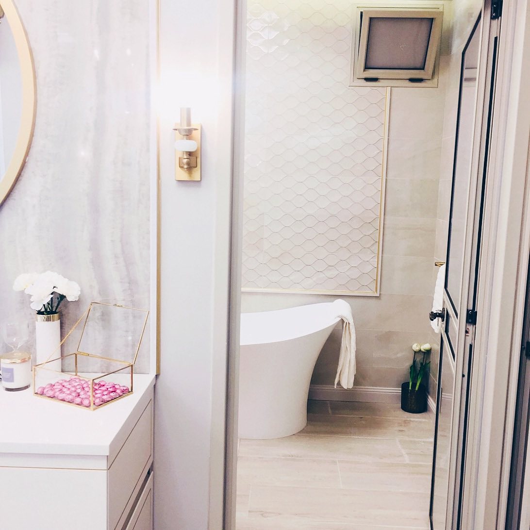 It’s all about the details. Mikveh renovation. This is the view from the lobby to the preparation room. #interiordesigner #interiorstylist #designgoals #bathroomrenovation #bathroomreno #mikveharchitectureanddesign