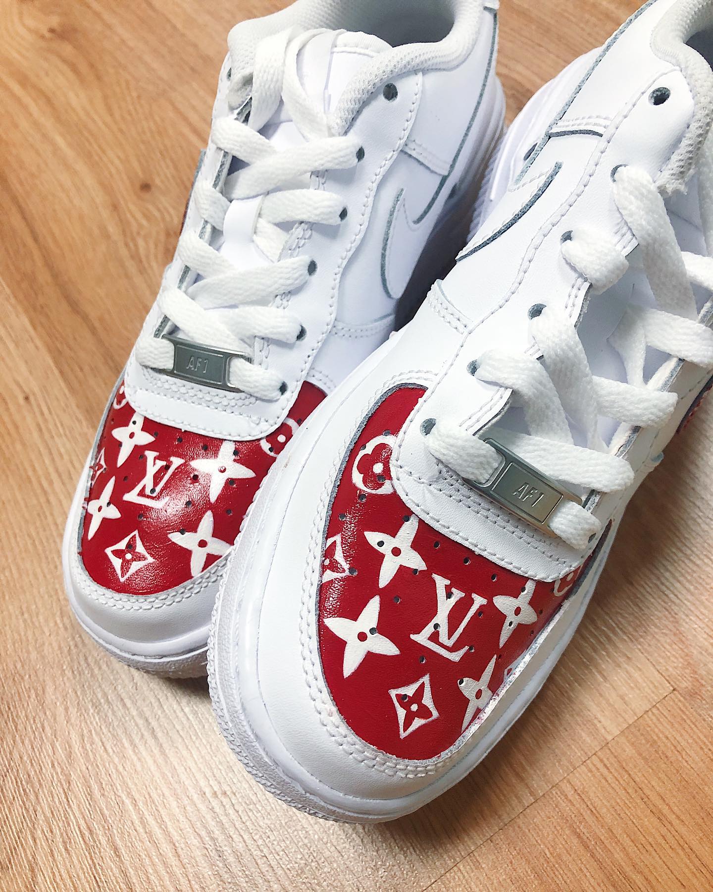 LV drips❤️
-
-
#art #create #explorepage #customshoes #nike #artistsoninstagram #artoftheday #artbasel #createexplore
#artofinstagram #artphotography #eyedrawing #pastel #realism #sketch