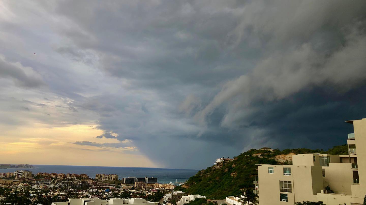 Today’s view from Blarney Castle! ⛈🌪🌊