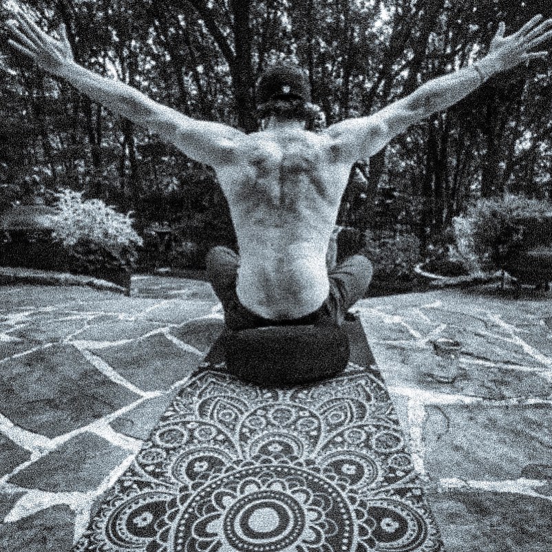 I am grateful today for the opportunity to grow some wings.
The Phoenix Project will continue to rise...
When the big things appear out of control, trust the process, and turn attention to the small things that can be done to a level of excellence.
They add up quick like small rocks In a slingshot the Goliath never saw coming.
Find examples in the link in bio for those who look at Obstacles on the path as a chance to #NeverFxckingQuit 👊
#StayInteresting
🖤