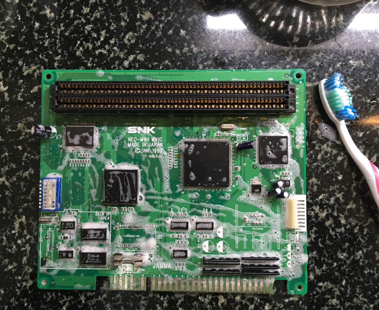 Don’t forget to clean your teeth and MVS! #arcade #mvs #neogeo #retrogaming #consolized #snk