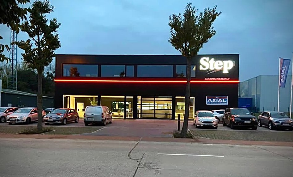 HQ Carrosseriebedrijf Step : new milestone for a great company...
by Buro B #architectuur & #interieurdesign #beecreative
