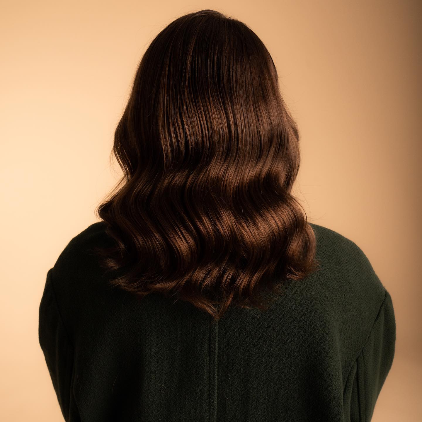 I’ve been so inspired by the 40s lately! I did a relaxed marcel wave on her and we both loved it! Are you into waves or curls? I can’t decide! #greathair #grandrapidsmichigan #grandrapidshair #grhair #mittenstate #heritaghill #michiganhair #editorialhair #editorialstylist #hair #holidaystyle