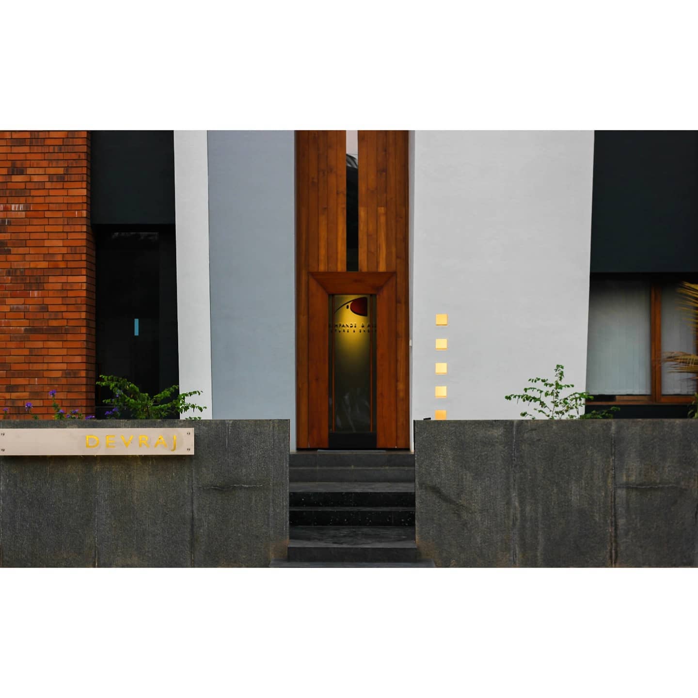 Devraj, Old Goa
Residence and Office of Architect Rahul Deshpande.
Visit our website to learn more about this project!
Link in bio.
#instagram #architecturalphotography
#architecture #architect #archilovers #ig_captures_nature #nature #ig_captures #india #green #house #residence #instadaily #instagood #bungalow #home #landscape #drone #alittlecloser #alc #igersoftheday #civilengineering #construction #domus #engineering #design #designer