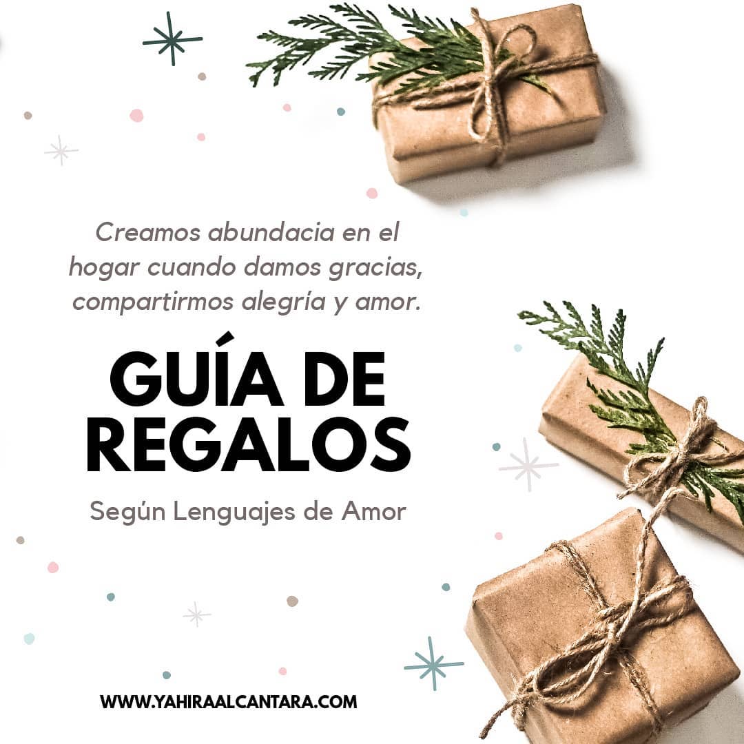 La magia de las fiestas se trata de los momentos que creamos y este año puede ser algo distinto a lo acostumbrado. Compartir alegría puede hacerse de muchas formas, ya sea en persona o en una reunión virtual podemos agradar a nuestros amigos y familiares; hay muchas ofertas de temporada en las tiendas, que podemos aprovechar para encontrar un presente.
Por eso hice una lista de ideas para compartir con tus seres queridos o para ti mism@. Me pareció super organizarlos según lenguaje del amor, por si no has leído el libro ''𝘓𝘰𝘴 𝟻 𝘭𝘦𝘯𝘨𝘶𝘢𝘫𝘦𝘴 𝘥𝘦𝘭 𝘢𝘮𝘰𝘳'' de Gary Chapman, este nos habla de las diferentes formas en las que expresamos y queremos recibir afecto, lo recomiendo a todos, es muy útil para entender cómo manejar cualquier relación interpersonal.
𝐓𝐢𝐩𝐨𝐬 𝐝𝐞 𝐥𝐞𝐧𝐠𝐮𝐚𝐣𝐞:
😀𝘗𝘢𝘭𝘢𝘣𝘳𝘢𝘴 𝘥𝘦 𝘢𝘧𝘪𝘳𝘮𝘢𝘤𝘪ó𝘯: Aquellos que prefieren afecto verbal.
-Envía una carta con un mensaje lindo @tikitihome
-Regalale un diario o agenda @muymila
-Llama y recuerdale a tu amigo lo mucho que te inspira o porque lo aprecias
😙𝘈𝘤𝘵𝘰𝘴 𝘥𝘦 𝘴𝘦𝘳𝘷𝘪𝘤𝘪𝘰: Si es quien cree que las acciones hablan más que las palabras.
-Ayudale con alguna tarea o diligencia.
-Organiza una linda mesa para cenar y lava los platos @atelierdemesas
-Llevale su café o postre favorito @lagalleteria.rd
😯𝘙𝘦𝘤𝘪𝘣𝘪𝘳 𝘳𝘦𝘨𝘢𝘭𝘰𝘴: Les gusta recibir detalles.
-Envíe un regalo sorpresa de un negocio local @lylasideas
-Regalos hechos a mano @elede.do
-Mímarlos con regalos de cuidado personal @chinacaribena
😊𝘛𝘪𝘦𝘮𝘱𝘰 𝘥𝘦 𝘤𝘢𝘭𝘪𝘥𝘢𝘥: Aquellos que adoran cuando priorizan el tiempo de calidad con ellos.
-Planifica un día de spa y belleza @keeo_shop
-Pon una fecha para hacer una videollamada
-Invitalo a una comida casera @cielitolindord
👌𝘛𝘰𝘲𝘶𝘦 𝘧𝘪́𝘴𝘪𝘤𝘰: Esta persona se derrite cuando el amor o el cuidado se comunican a través del tacto.
1. Sábanas suaves para una siesta @linenldrd
2. Crea intimidad con un aroma @aromelia
3. Si puedes, dales un gran abrazo
#blackfriday #cybermonday #christmas #gifts #diy #thanksgiving