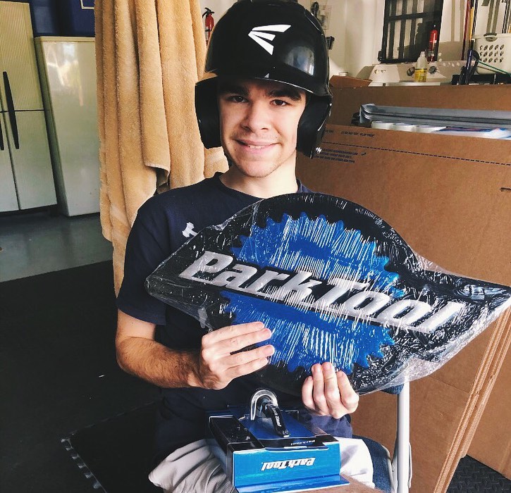 Happy Friday! Thanks @parktoolblue for the great shipment! Derek canāt wait to get his hands on some more bikes and start DRāing them up!