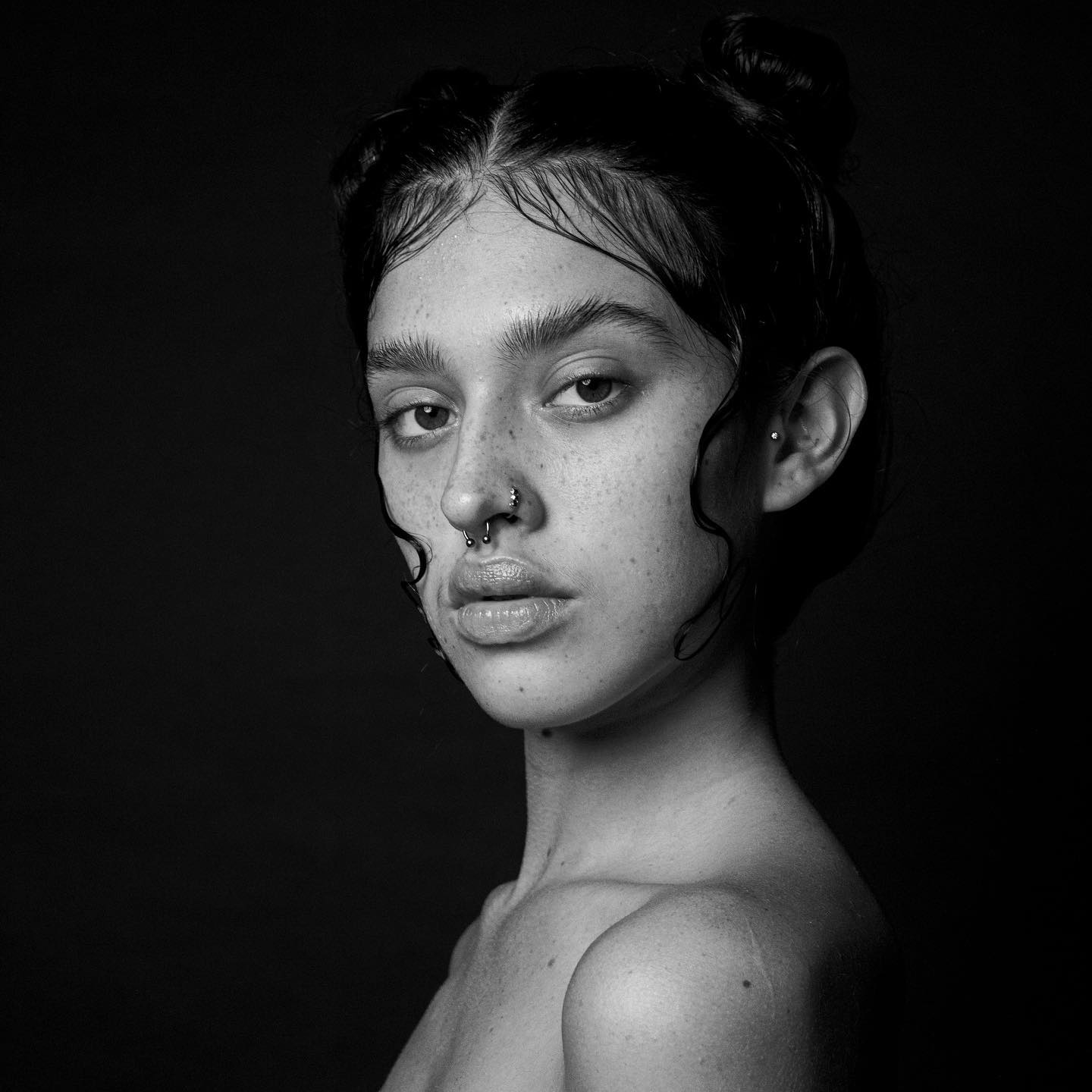 Joy lasts for a moment, but it’s the one emotion we crave and chase after. I’m so lucky to be able to experience joy every time a client walks through my door.
There is something special about joy.
.
.
.
.
This season I am trying to tell myself one thing that makes me joyful every day. Even though the world is messy, we can always find our silver lining 🥰
#findjoy #choosejoy #loveeachother #happyclient #hairstylist #grhair #grandrapidshairstylist #michiganhair #michiganhairstylist #editorialhair #babyhair #spacebuns