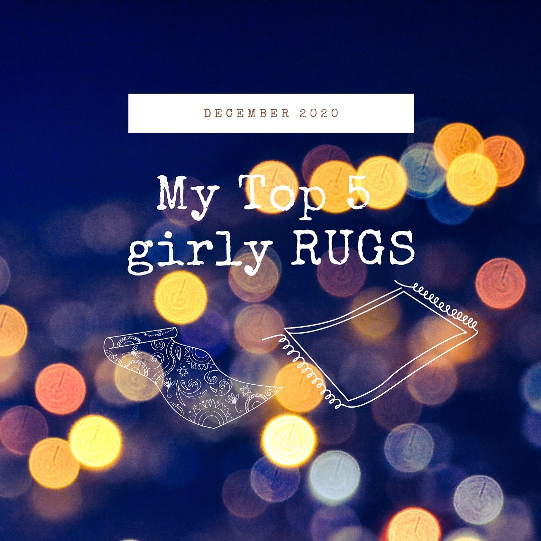 5 girly WOW rugs I've used lately that I wanted to share with you! So let's talk about rugs for a sec... why do you need one in the first place? Here is why:
- It's one of the biggest items in a room that defines COLOR.
- It sets the MOOD and STYLE.
- It FRAMES a space and makes it FEEL DESIGNED.
- It's a key tool for a COZY, WARM environment.
Now you can find tons of easy maintenance, child proof, pet friendly rugs. So don't let that stop you!
~
5 tapetes WOW para nosotras las niñas, que he usado últimamente y que quiero compartir con ustedes! Así que hablemos de tapetes por un segundo. Para qué un tapete? Aquí te comparto varias razones:
- Es una de las cosas más grandes en un espacio que te define el COLOR.
- Determina el AMBIENTE y el ESTILO.
- Te ENMARCA el espacio y lo hace SENTIR DISEÑADO.
- Son claves para dar una sensación ACOGEDORA y CÁLIDA.
Hoy en día puedes encontrar muchos tapetes fáciles de mantener, a prueba de niños y buenos para las mascotas. Así que no dejes que eso te detenga!
#pampeliskadesign #loveforrugs #interiorstylingtips #interiordesigntips #tipsdiseñodeinteriores #tipsinterior