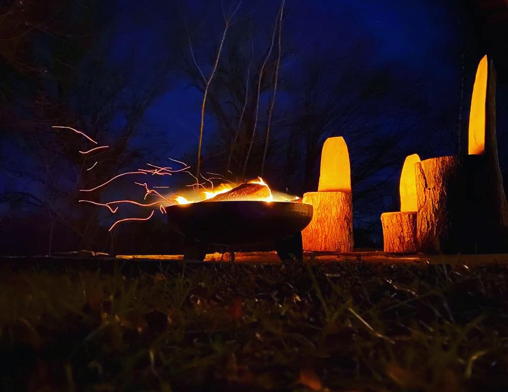 Ein einschneidendes Jahr geht nun dem Ende entgegen – eines, das wir uns alle sicherlich anders vorgestellt hatten und das uns wohl noch lange in Erinnerung bleiben wird!
Lass ma 2020 hinter uns und begrüßen wir das neue Jahr mit Zuversicht und Freude!
Euch allen einen guten Start ins neue Jahr 2021!🍀
Lasst es euch gut gehen und bleibt's gsund!