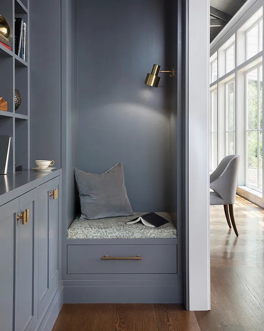 I’m already seeing changes in the way people want to live and designing with more focus on broken plan living, finding spaces for all the family to live, work and play, clients wanting to invest in better quality and long term furniture pieces. I enjoy getting updates from @trendbible and this is what they have to say about the blurred spaces trend, a trend that is perhaps here to stay...
Our homes have been more in focus than ever before this year, fuelling not only a boom in home improvement and high-end furniture sales but also a growing evaluation of the functionality of the built environment. The Blurred Spaces trend, first highlighted by Trend Bible as a one to watch for 2019, explored the blurring of lines between private and public, the rise in co-living and increasing need for introverted design for householders seeking solitude. As forecast, 2020 has brought with it a turning point in attitudes towards open-plan living and facilitated a switch towards ‘broken-plan’ environments instead. These ‘broken’ or ‘blurred’ spaces provide privacy, quiet and alone time which has never been more important for anyone sharing with housemates or family. Physical and visual zoning as well as sound absorption will be high on the agenda for householders embarking on DIY renovations but also for furniture and accessories for some time to come.
#interiordesign #interiordesigner #oxfordshiredesigner #interiorsoxford #interiorsoxfordshire #cotswoldsdesigner #designandbuild #precontructiondesign #buildersdaughter #homedesign #homerenovation #designersoxfordshire #loveinteriors #designforliving #designforlife #designplan #interiorflow #seamlessdesign #fullservicedesign #joufulinteriors #moodboards #interiormoodboards #bathroomdesign #kitchendesign #fullservice #designteam #5*service #daniellesinclair #daniellesinclairdesign ⠀⠀⠀⠀⠀⠀⠀⠀⠀