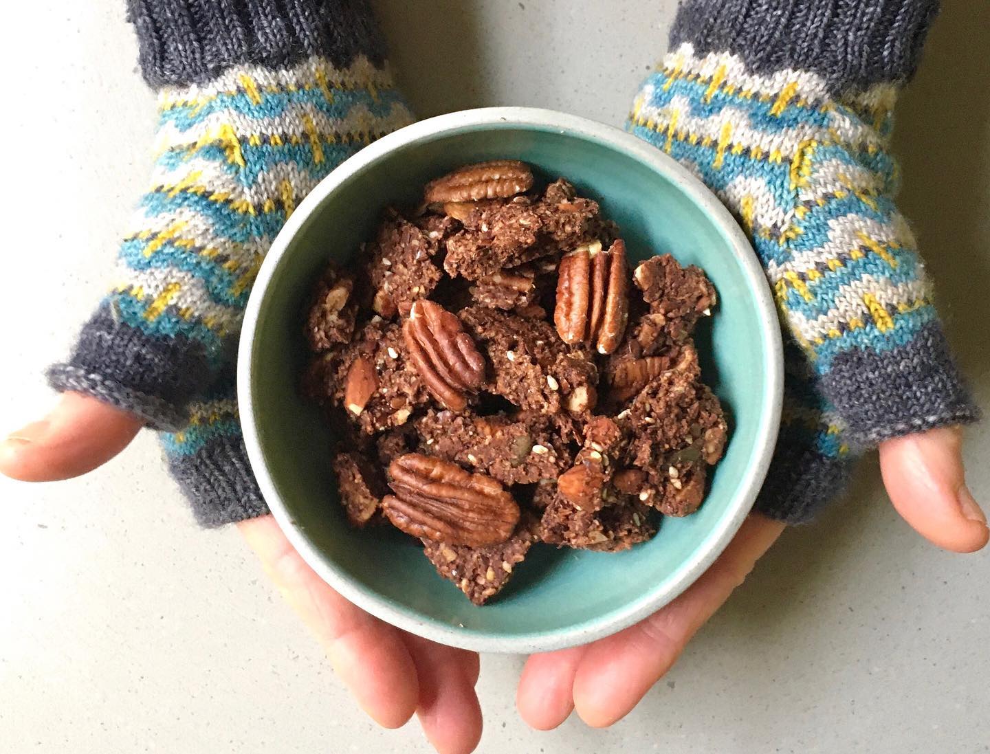 Oohhh..Chocolate Granola with toasted pecans!!! Looking amazing in one of my Sofia breakfast bowls....And, just because it’s gluten and paleo friendly doesn’t mean it’s not incredibly delicious! It is! The recipe is yours as well as a chance to own one of my hand thrown Snack Towers. just visit my website at lisakrigel.com and subscribe to my monthly newsletter. #giveaway #newonlineshop #wheelthrown #pottery #architecture #breakfast #granola #contemporaryceramics #modernism #brutalistarchitecture #tapas #towers #chocolate
#foodie #foodstyling #tableware #healthysnacks #contemporaryart m#designermakeruk #competition
#handmade #findamaker #kitchenstyling #brutalceramics #handmadeinwales