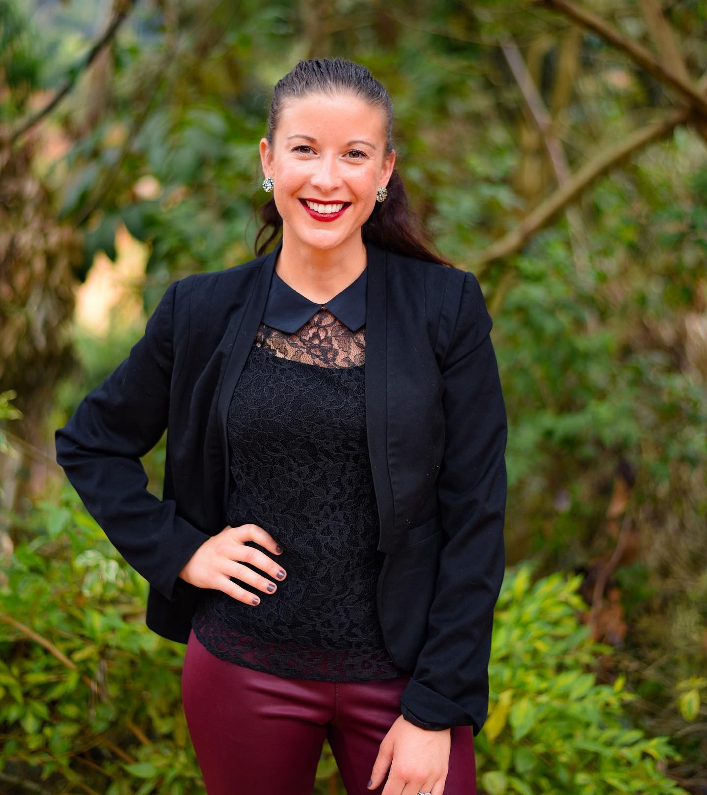 Welcome To The Team. Ashley Kibutha, RD, LD
Registered Dietitian, Licensed Dietitian Consultant
Ashley is an award winning, registered dietitian with nearly 10 years of experience and a demonstrated history of working in the supermarket industry with retail partners. She is a strong healthcare services professional skilled in weight loss coaching, chronic disease prevention and management, allergies and general nutrition with proven nutrition expertise in nutrition programing, recipe creation and execution, corporate wellness, staff management, strategic planning and meeting the goals of the greater organization.
In October of 2012, Ashley became the first Supermarket Dietitian for Coborn’s Grocery Stores, supermarket chain with 125 locations throughout the Midwest, supporting the central MN area. In this position, she offered nutrition education to the community including local business, schools, and gyms; performed cooking demonstrations; led grocery store tours; and provided personal consultations that include meal planning and personal shopping. In 2016, Ashley was promoted to Supermarket Registered Dietitian Manager, overseeing the Supermarket Registered Dietitian program for Coborn’s Inc. In this role, she led innovations with the fresh directors and collaborations with the pharmacy team as well as creating and managing the Dietitian’s Choice and Food Facts shelf tag program. Ashley chaired the Coborn’s Inc. employee wellness committee and corporate wellness programming which included 9,000+ employees. She ensured that all supermarket dietitian initiatives are science based and held to a high level of integrity. Ashley collaborated with community wellness leaders by playing an active role in a variety of health initiatives throughout the central Minnesota region; one of which lead to a 28% decrease in BMI of preteens in central MN.
Presently, Ashley is pursuing her career as a Registered Dietitian consultant in Kenya.
Ashley is an American expat, married to a Kenyan with three children, Tunu, Amani and Bakari.