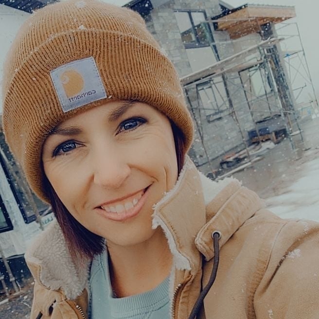 I decided to take a leap of faith and leave my job at LKL to pursue my passion of being on jobsites and building beautiful homes! I've landed on my feet with Wardley Development as their Construction/Project Manager as well as Designer and I couldn't be happier!! Cheers to this new chapter in my career!! 🥂🍾