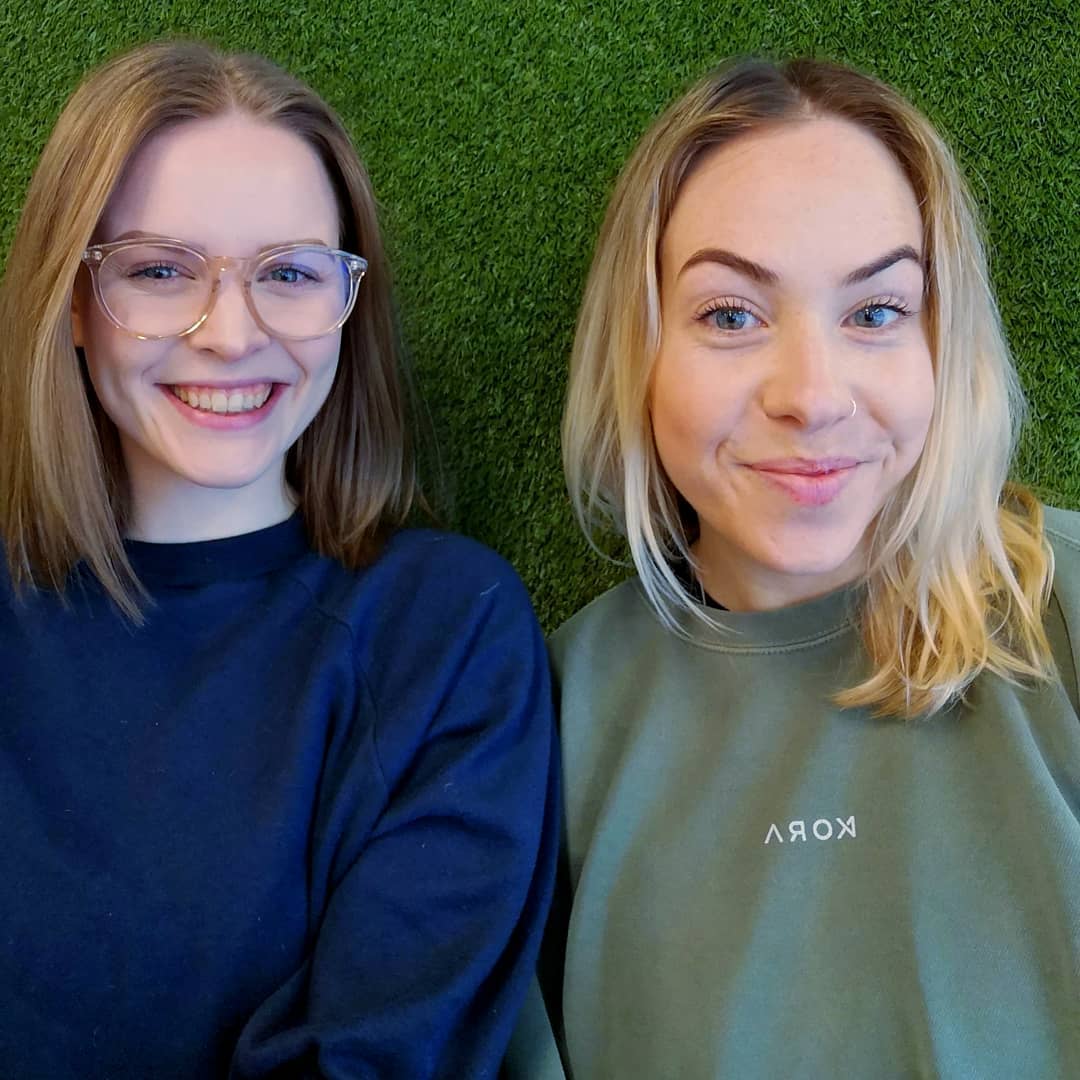 Hva er egentlig en klinisk ernæringsfysiolog og hva kan vi hjelpe deg med? 🤔
En klinisk ernæringsfysiolog eller KEF, er autorisert helsepersonell som har har kunnskap om sammenhengen mellom kosthold og helse 🍎🕺
En KEF har omfattende fagkunnskap om ernæring og kosthold og er kvalifisert til å forebygge, utrede, diagnostisere og behandle ernæringsrelaterte sykdommer hos personer i alle aldre og livsfaser.
✅ I tillegg kan en KEF hjelpe deg med kostholdet generelt, ved å ta i bruk persontilpasset kostholdsveiledning og gi individuelle kostholdsanbefalinger.
Vi kan blant annet hjelpe deg med:
🌱 Livstilsendring
🌱 Overvekt og fedme
🌱 Underernæring
🌱 Livsstilssykdommer
🌱 Hjerte/karsykdom
🌱 Type 1 og 2 diabetes
🌱 Allergier/intoleranser
🌱 Cøliaki
🌱 Mage- og tarmproblematikk
🌱 Irritabel tarmsyndrom (IBS)
🌱 Sportsernæring
🌱 Vegetarisk og vegansk kost
#kliniskernæringsfysiolog #KEF #ernæring #ernæringsfysiologi #kostholdsendring #diabetes #overvekt #IBS #vegetarkost #vegankost #sportsernæring