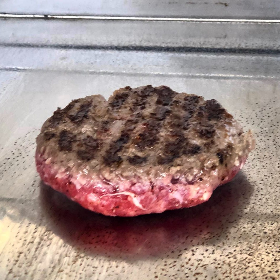 Le #temps...
.
Chez #foliesburgers on prend le temps.
Le temps d’aller chez les producteurs locaux et de sélectionner pour vous les meilleurs produits.
Le temps de les préparer pour vous proposer les meilleurs #burgers
Le temps enfin de vous écouter pour vous servir au mieux
🍃
#slowfood #healthyfood #localfood #swissmade #burgers #foliesburgers