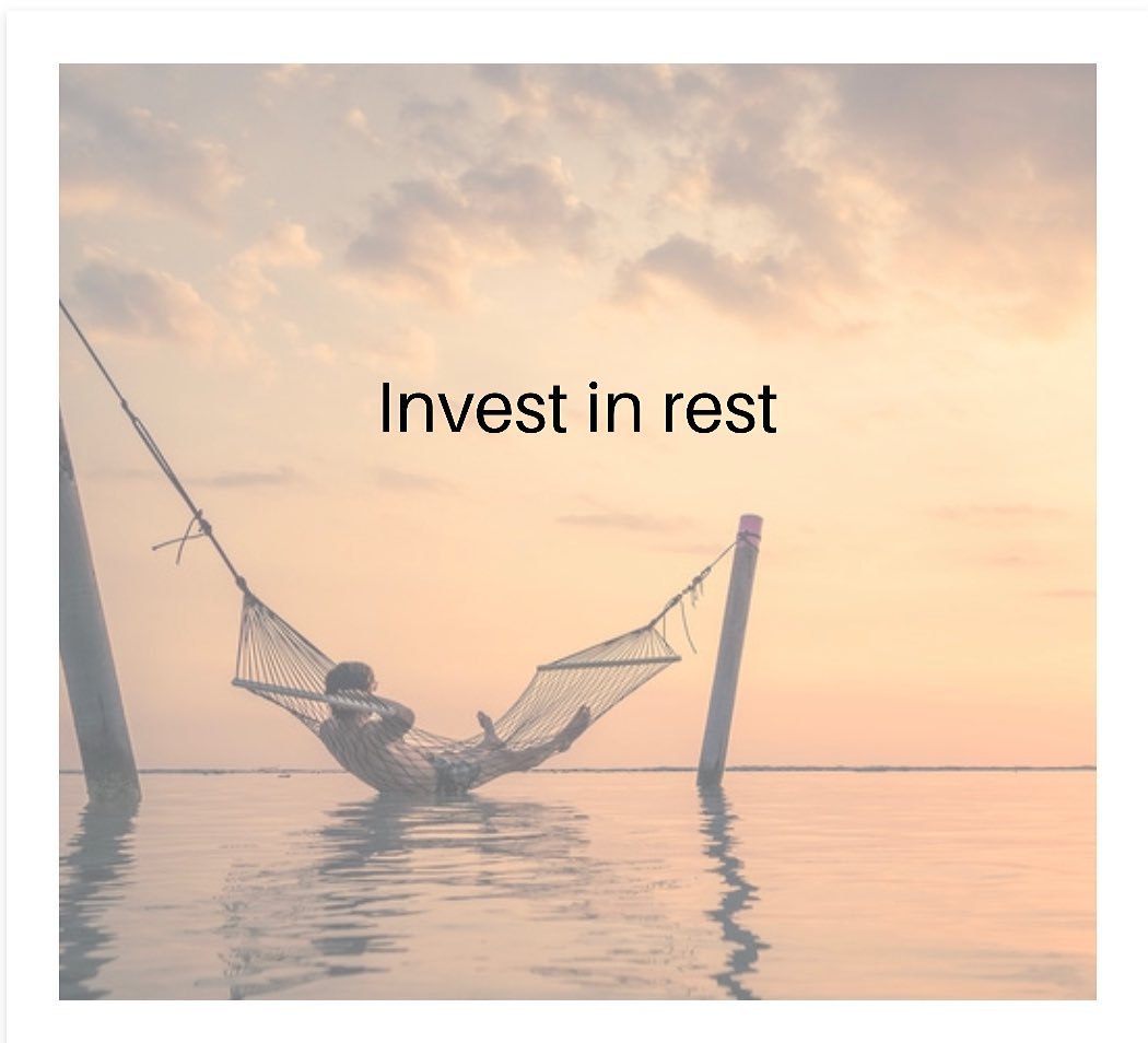If you’re trying to lose weight, the amount of sleep you get may be just as important as your diet and exercise. Unfortunately, many people aren’t getting enough sleep.
⚡️Poor sleep has repeatedly been linked to a higher body mass index (BMI) and weight gain
⚡️It can increase your appetite and your calorie intake
⚡️A good nights sleep helps you fight cravings and make healthy choices
⚡️Poor sleep may decrease your metabolism
⚡️A good nights rest can enhance physical activity and prevent insulin resistance
✨ Do you want optimal energy throughout the day?
✨ Want to learn how to get better sleep?
✨ Create an exercise programme to inspire you to stay fit?
✨ Feel more productive?
✨ Improve your mood?
✨ Manage your weight?
Try these few hints and tips to bring about better sleeping habits:
✨ Get some natural light everyday
✨ Exercise at the right time of day and the right type of exercise
✨ Consider what you eat and drink before bed
✨ Don’t force sleep
✨ Have a routine
✨ Mind the snooze button
Foods that help aid sleep, these foods release an amino acid called tryptophan.
✨ Eggs, peanuts, tofu, oily fish, poultry, bananas, kiwi fruit and milky drinks
✨ A light carbohydrate snack before you go to bed may help sleep, foods that naturally contain more serotonin/melatonin
✨ Sleep aids; magnesium citrate
It’s frustrating to experience setbacks when you’re trying to make healthy changes and reach a goal. This is where I step in to help you achieve your goals whether it be weight loss, managing stress, anxiety and set up strategies to set you up for success.
Lots of things you do impact your health and quality of life, you can reduce your risk and prevent health problems such as heart disease, stroke, cancer, type 2 diabetes, and obesity by adopting healthier habits and making healthy choices.
If the above resonates with you, I offer various programmes designed to help and guide you into a more healthier and resilient version of yourself.
On the program I teach you how to make lasting changes, using behavioural techniques, so that you simply have the tools and the mindset to make the right choices for you.
DM me for further details.