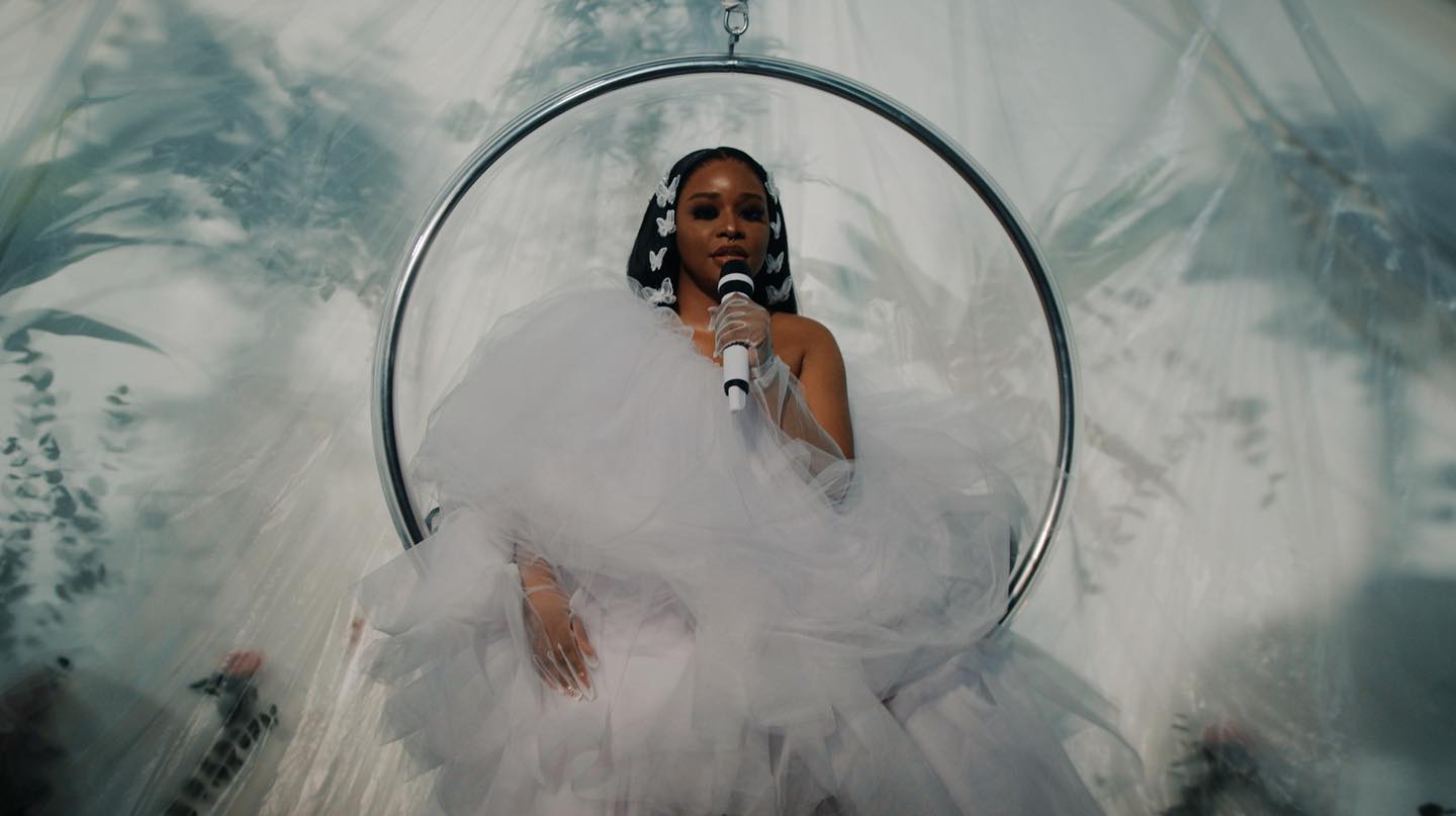 Phew! We’ve had a busy few weeks coming up to St. Patrick’s Day and it has been so much fun. We’ve been working on some awesome projects including filming a live show performed by the one and only Soulé. If you missed it, you can check out the full video on our website in our work section. In the mean time, here are a few screen grabs from it.
Direction & Styling by @zeda.does
Produced by @creganeoin & @lostfilmstudios
Cinematography by @cianhamiltonslife @by_nic @marcusprousejr
Edited by @marcusprousejr & @cianhamiltonslife
Production Design by @mollyfreja
Music Production by @diffusion_lab
Lighting by @conorbiddle
•
•
•
#music #musicvideo #live #liveshow #ursamini #pocketcam6k #cinematography #filmireland #soule #newwork #filmmaking #dublin #artist #cinematic #bts #onset #setdesign