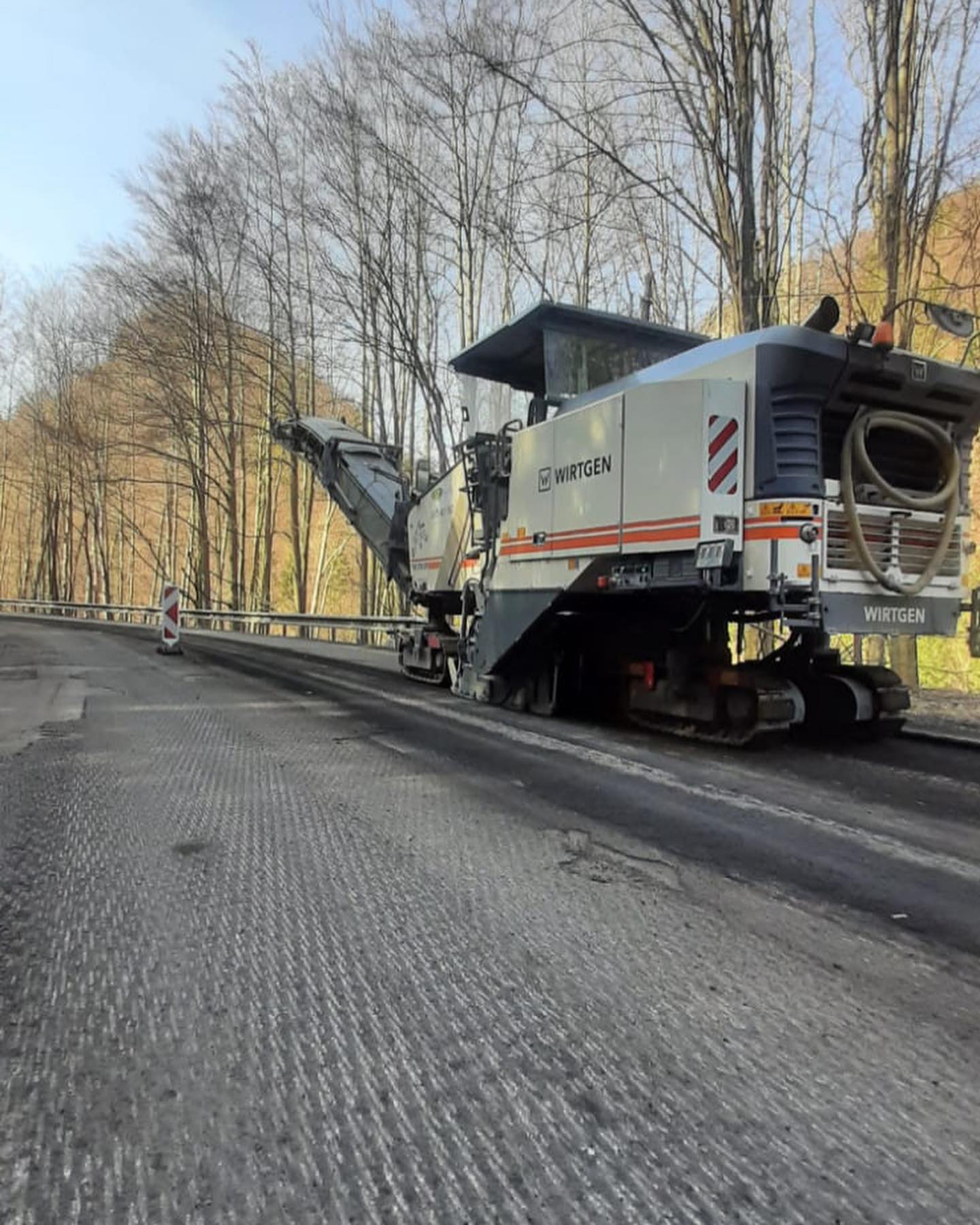 Via-cesty s.r.o. #viacesty #wirtgen #w210 #w210xp #w250 #200 #w200i #w100 #w100cfi #w1200 #w120 #w2200 #2100 w500 #coldmilling #machine #coldmillingmachine #freza #cestnafreza #cestnifreza #viafrez #frezovanie #cesty #slovakia #wirtgengroup #machines