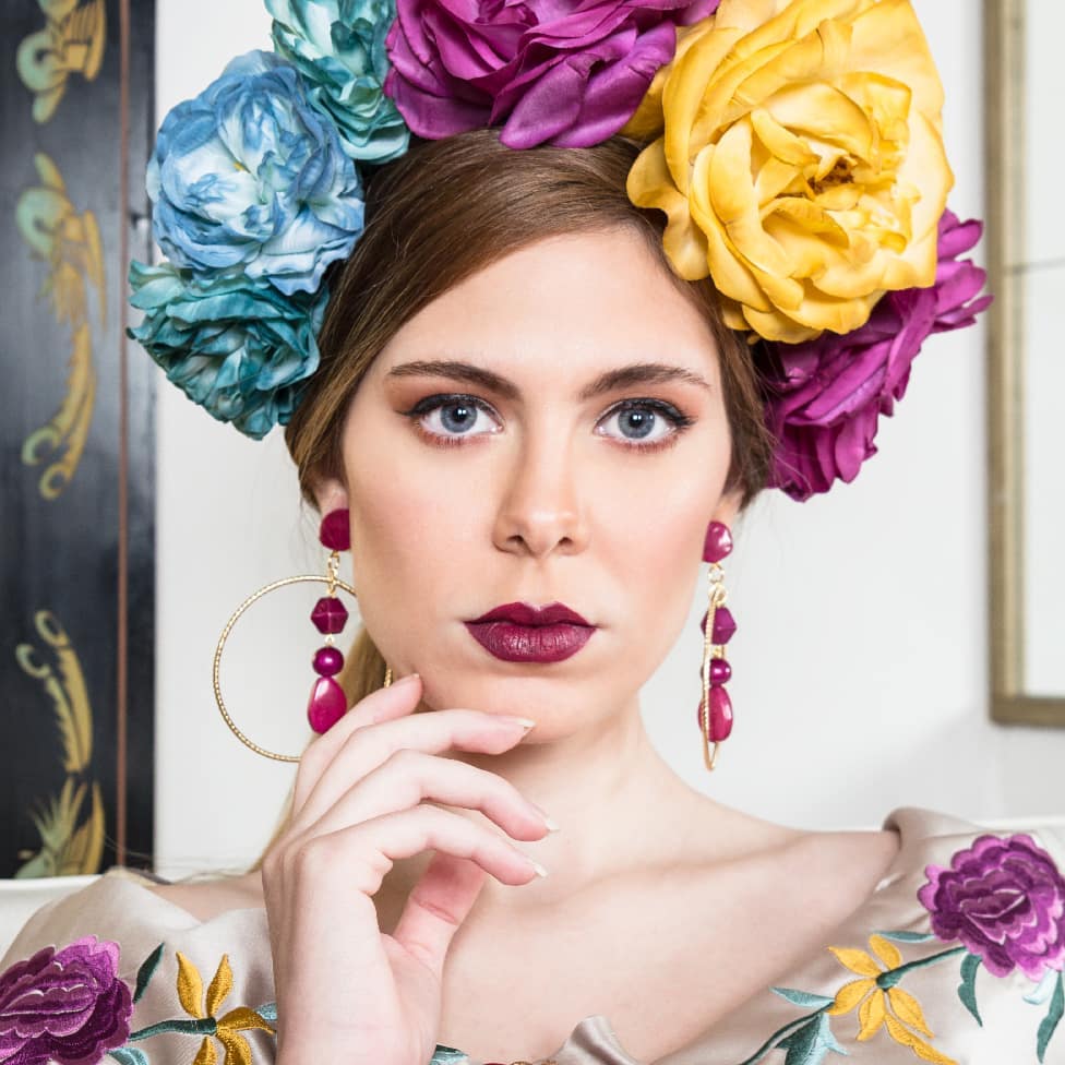 Un poco de color para estos días grises.
Os presento: La Editorial Flamenca "Sevillana" Imágenes realizadas para la marca de complementos y moda flamenca @florsali
Estaba deseando poder mostrar todo el reportaje, que iré publicando a medida que la marca de moda las muestre públicamente en sus redes.
Marca: Florsali
Estilismo: @victoriabejaranodesign
💃💃🏼Modelo: @miriamrr98 @mjoliva_ 💄MUAS: @joss_makeupcolors @blackswanmakeupartist 👗@marinaflamenca 📸Fotografía y dirección artística: @lolamontiel.creative ¡Un placer trabajar con vosotr@s!
👏👏👏👏👏 ------------------------------------
A little color for these cloudy and unusual days.
I present: The Flamenco Editorial "Sevillana" Images made for the flamenco accessories and fashion brand @florsali
I was looking forward to being able to show the whole report, which I will be publishing as the fashion brand shows them publicly on their networks.
Brand: Florsali
💃💃🏼Model: @ miriamrr98
💄MUAS: @joss_makeupcolors @ marinaflamenca
📸Photography and artistic direction: @ lolamontiel.creative
A pleasure to work with you!
👏👏👏👏👏 #modaflamenca #flamenca #Florsali #sevillana #lolamontiel #lolamontielcreative #editorialmoda #photofashion #fotografiaartistica #simof #simofsevilla #portalflamenca #models #photography #artisticphotography #art #inspiration #beautifulbizarre #darkbeautymag #artselects #fantasyphotography #lolamontielart #artist #mujerfotografa #mujerhoy #mujeremprendedora #maquillajeprofesional #mua #fashion