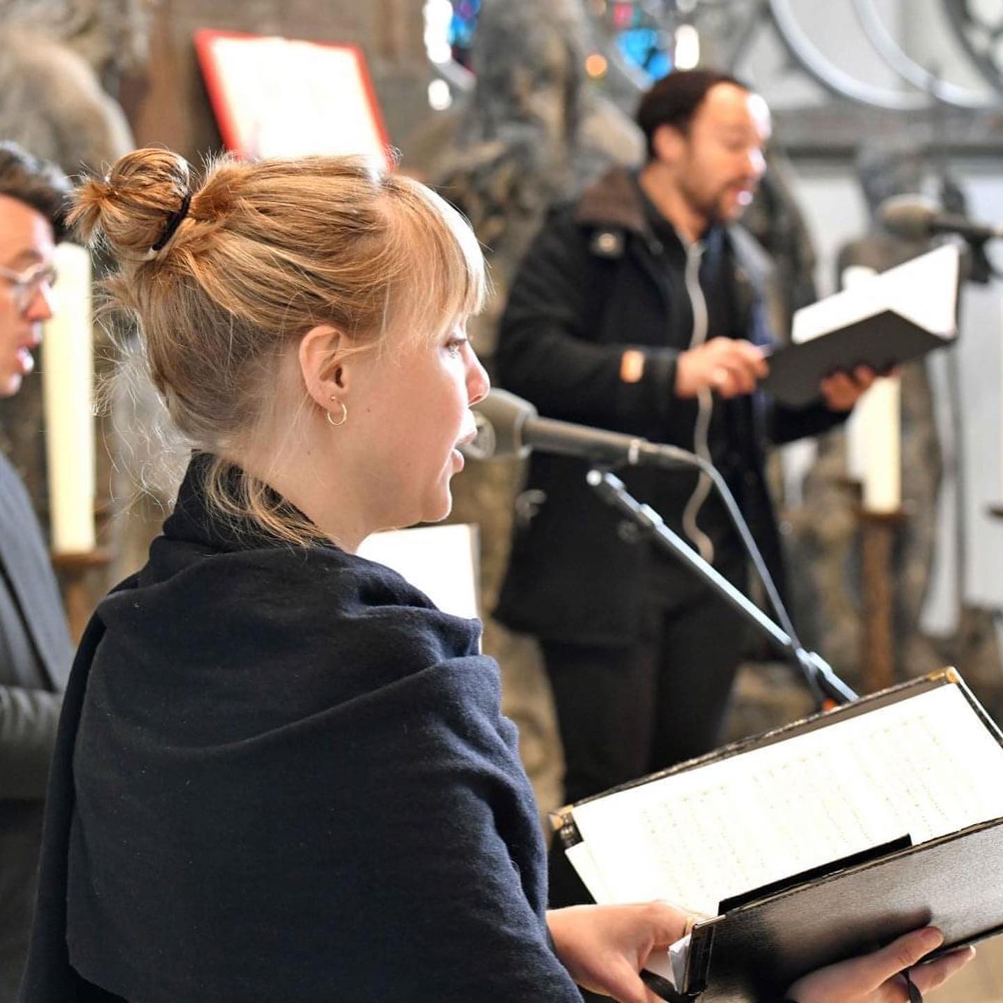 Impressionen aus der Eröffnung der Woche für das Leben am vergangenen Samstag im Augsburger Dom. Gestaltet wurde der Gottesdienst mit Werken von u.a. Schütz, Monteverdi, Tallis und Sweelinck.
©Nicolas Schnall
#auxantiqua #wochefürdasleben #augsburg #augsburgerdom #bistumaugsburg #lebenimsterben
