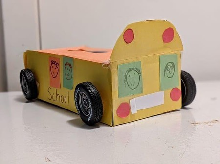 Grade 1 and 2 students got creative for our Earth Day challenge. To conserve our beautiful planet 🌎, they used recyclable material to create items for their home. Check out the donation box, frame and pencil holder, and decorative pieces. Our prize-winning categories included most ‘green’ and biggest transformation. Superb upcycling, everyone!