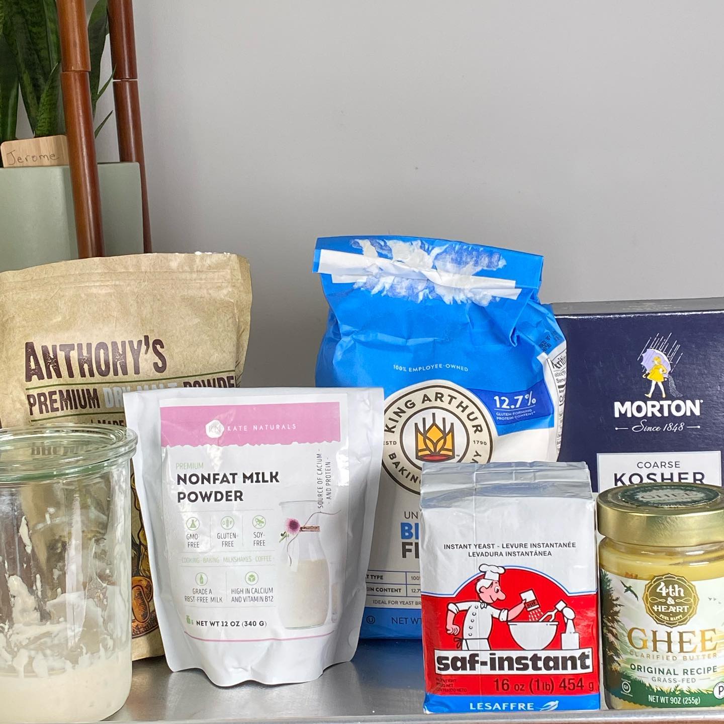 Challenge 29: Pretzels! Salt/bread/baking-chem nerds, this one’s for us. 🥳😎 This is also the challenge debut of Sashimi the Starter! We got her from the big brains at @kingarthurbaking. Speaking of those guys, we love this recipe! Easy peasy, maximum flavor, and done in half a day. Thanks KAB! Now let’s speak salt: any challenge wherein we can use 2 kinds of salts is fun. We were encouraged to buy proper pretzel salt, but we have been trying to work within the confines of our pantry. And we LOVE the @maldonsalt for finishing. Trusty @mortonsalt kosher belongs in the bread mix however. The granules are regular.
Chem areas of interest: because we didn’t do a lye bath (check @foodandpsych or @cincynancy for recent successful adventures in baking with lye) we were excited to see dough browning optimizers like diastatic malt and powdered milk. And the malt is a good vegetarian option for using as a finish. We also have an egg wash option in case that’s your comfort zone.
The recipe gives discretion for either butter or oil. Butter is tasty, but oil has less water, chemically speaking. So we split the difference and went with our fave ghee from @fourthandheart
Lastly, we had to try a bath method of some sort even though it isn’t required in this recipe. It gives a nice crust to the pretzels. Baking soda helps and the whole bathing process is relaxing for the bath givers 😉 See you tomorrow with pretzels!
#GreatBritishBakingShow #TheGreatBritishBakingShow #MelAndSueForever #GBBO #BritishBakes #MaryBerry #DameMaryBerry #TheFeedFeed #TheBakeFeed
#sourdough #sourdoughstarter #sourdoughpretzels #pretzels