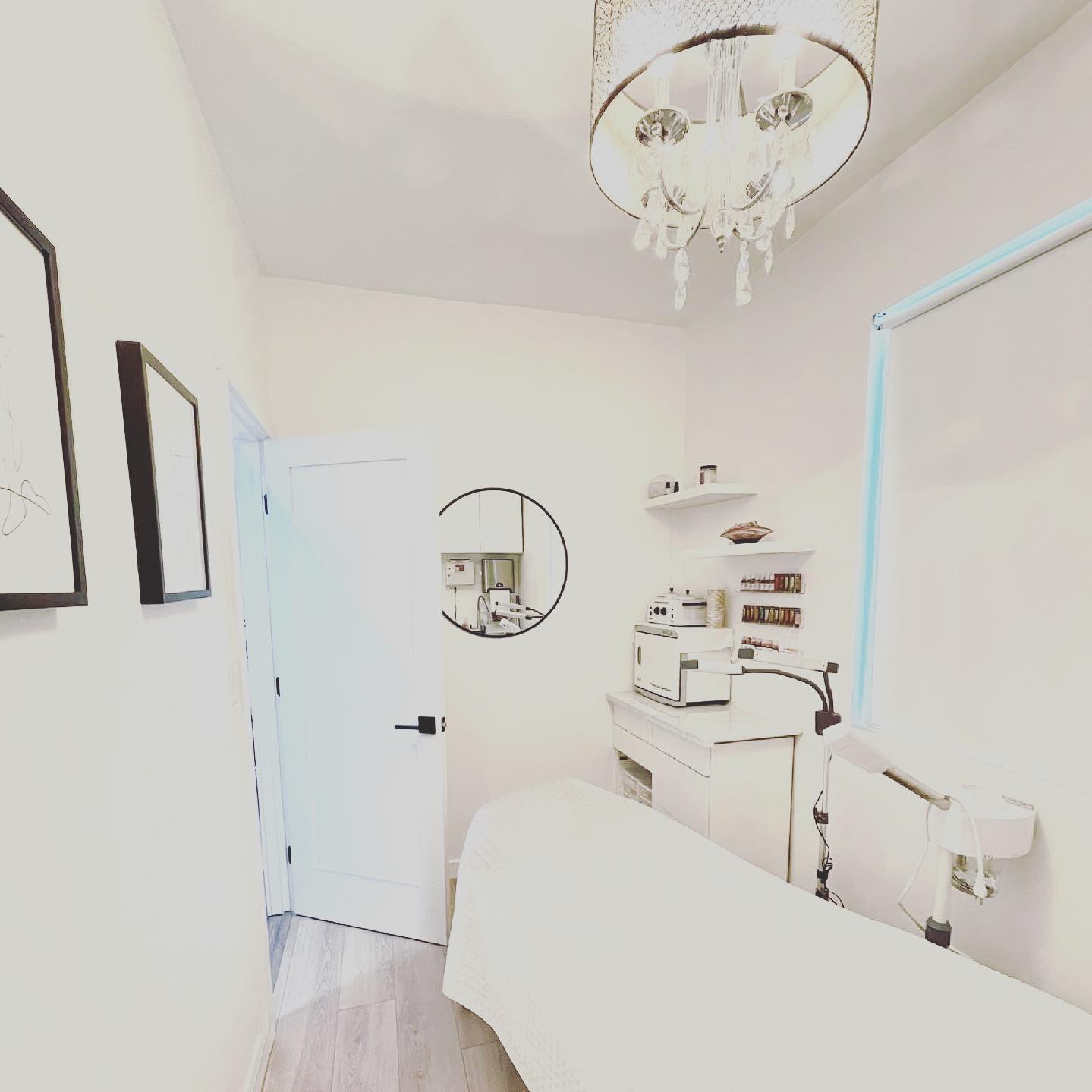 YES! We are OPEN for full services!
Come check out our new, private spa room #facials #sdfacials