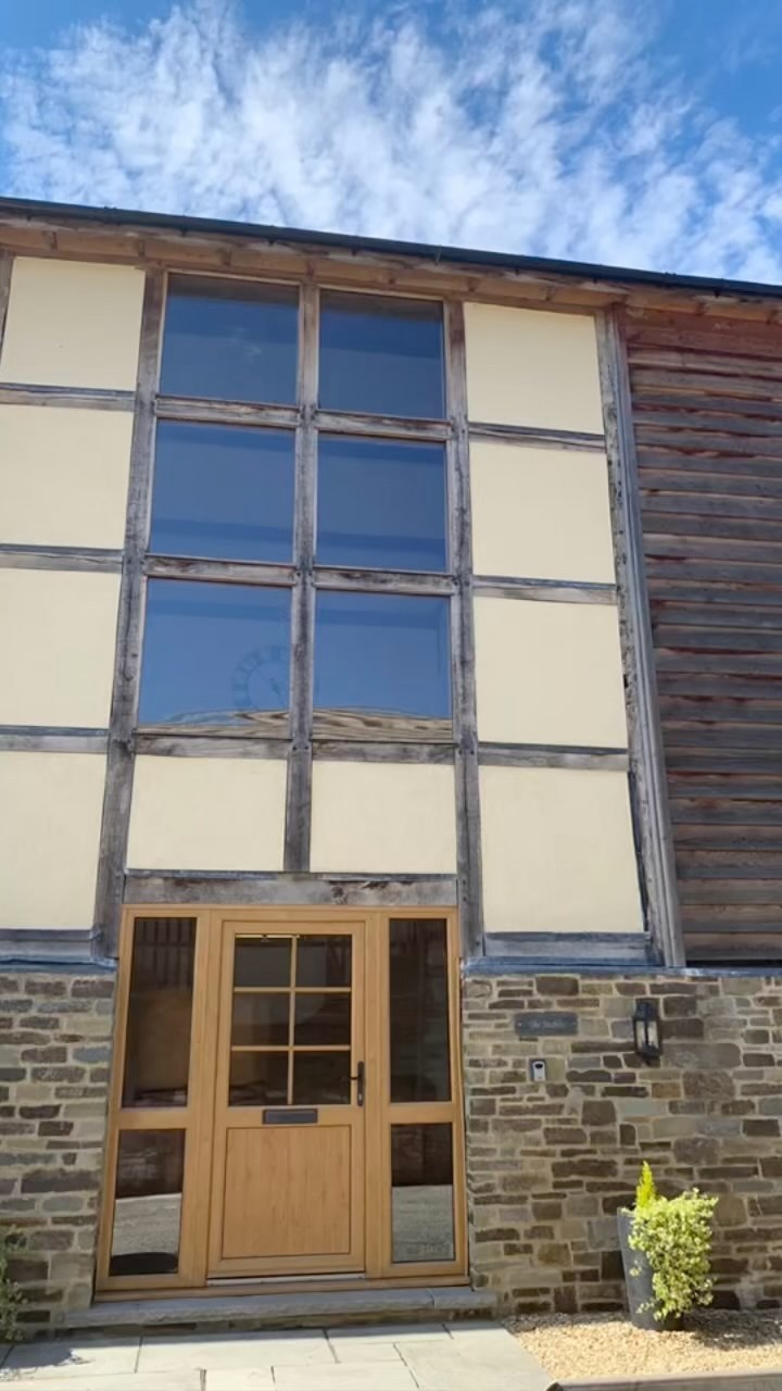 #reels #reelsinstagram #holidaycottage #holidaycottages #visitwales #visitmidwales #holidaylet #holidaylettings #midwales #midwalesmyway #reelspage #reelsforyou #barn #barnconversion #hottub #hottubtime #bringonsummer #postcovid19 #postcovidcelebrations #postcovidparty #gamesroom #gamesroomcomingsoon