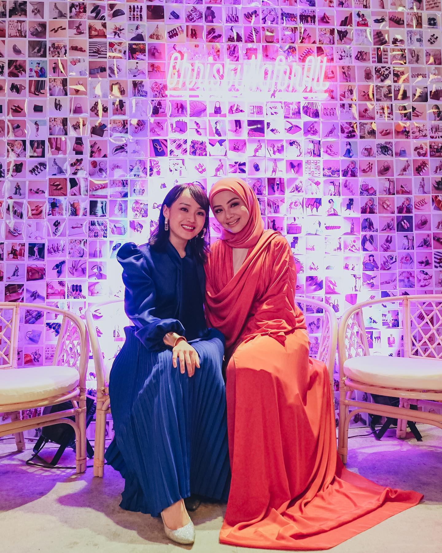 Reminiscing the excitement of running events before the pandemic where we need not to worry about virus. Throw back one of the past event that close to our heart - the grand launch of collection by Mira Filzah x Christy Ng on year 2020.ā£ā£
ā£ā£
Congrats to our best friend christyngshoes on the recent opening of her 8th store at Setia City Mall. While waiting for things to get better, you can still stay home and shop their beautiful shoes & bag collections on their online store šš šā£ā£
ā£ā£
*Photo booth