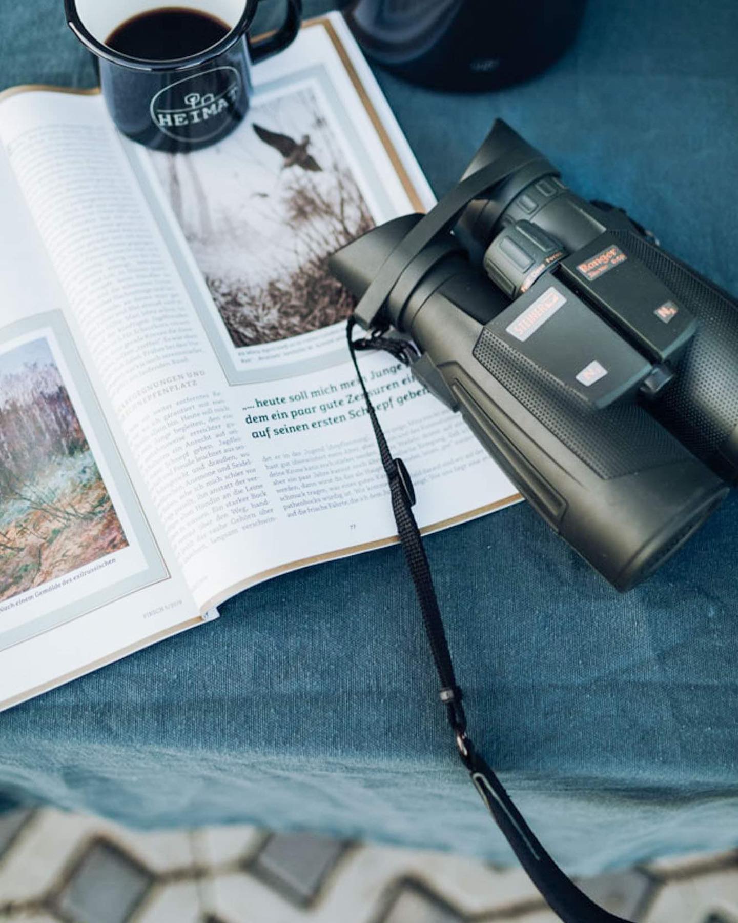 Homestory für Sepp, der sich seinen Traum vom Tinyhouse im Allgäu selbst gebaut hat 🖤 mit @artischocke_
.
.
#tinyhouse
#homestory
#loveyourhome
#interiordesigntrends
#interior
#corporate
#corporatephotography
#piasimonphotography
#interiordesign
#ınstagood
#lovemyjob
