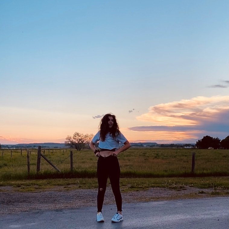 Damn... whatta sunset...
#photography #lighting #light #sunset #montana #model #rural