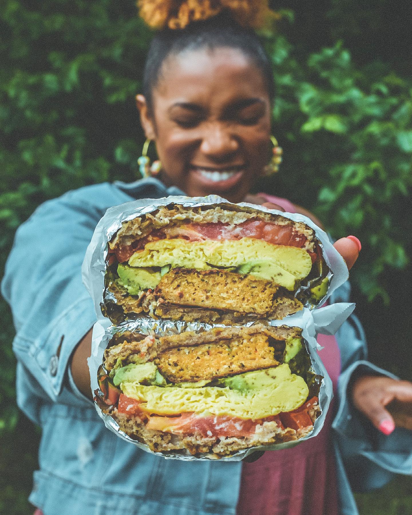 Do you skip or eat breakfast?! ☀️ These Vegan Waffle Breakfast Sandwiches can be made anytime! #sponsored If you try it, breakfast will never be the same! I used @purefarmland to create this meal for $10. #cookingwithPF. It is great to make and take with you to the park this summer. Since I live off a lake, I made this and took it with me to the harbor! So easy and convenient #PFFam #PureFarmland The recipe is below! Let me know what you think:
INGREDIENTS
2 cinnamon waffles
WAFFLE TOPPINGS
1 @purefarmland dinner link or 3 @purefarmland breakfast links
1/2 avocado, sliced
1 just Egg
1 thick tomato slice
1 tsp maple syrup or agave
1 tbsp vegan butter
INSTRUCTIONS
1. Lightly coat skillet with non-stick cooking spray. Cook links in a skillet over medium-
high heat for 6 minutes, turning occasionally to brown evenly. Add ½ cup water to skillet and
reduce heat to medium. Cover tightly and cook for an additional 5 minutes.
2. Toast your waffles in the toaster. When it is done spread vegan butter and maple syrup/agave on it.
3. Lay one waffle down. Layer tomato, just egg, avocado, and PureFarmland links. Place the other waffle on top to make a sandwich.
4. Wrap in parchment paper to take it to go. Enjoy!