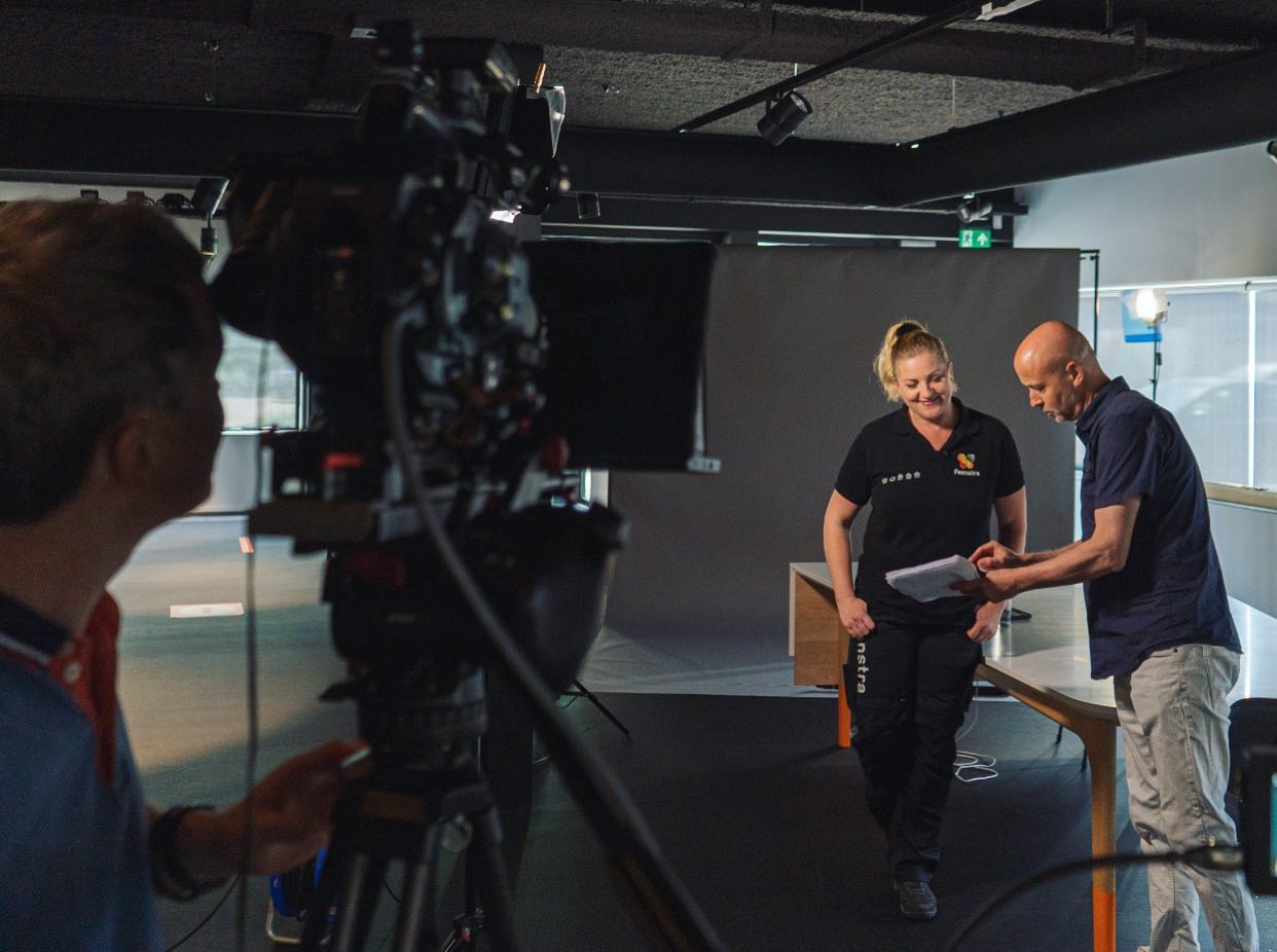 2 brothers on the floor :) #feenstra #videoproductie #sonyfs7 📸 roy gidding