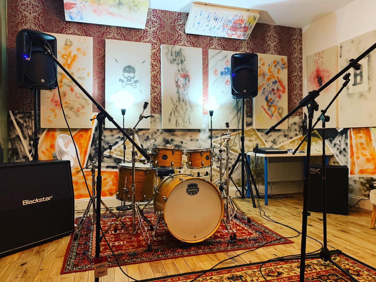 MRM I is back in the game and ready for yer racketting pleasure…