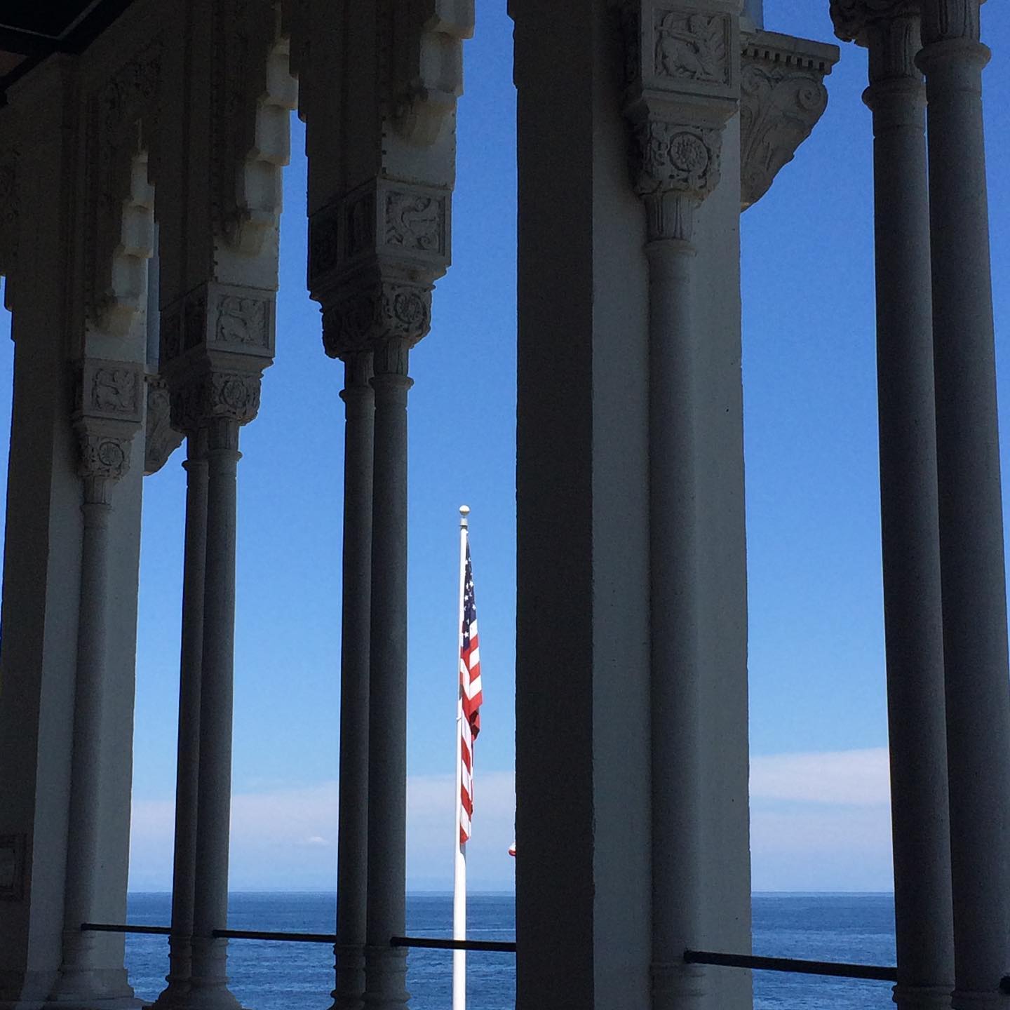 Happy Fourth of July weekend ! Stay safe, grill something, listen to #hamilton 🇺🇸🇺🇸
#fourthofjuly #summertravel #traveldesigner