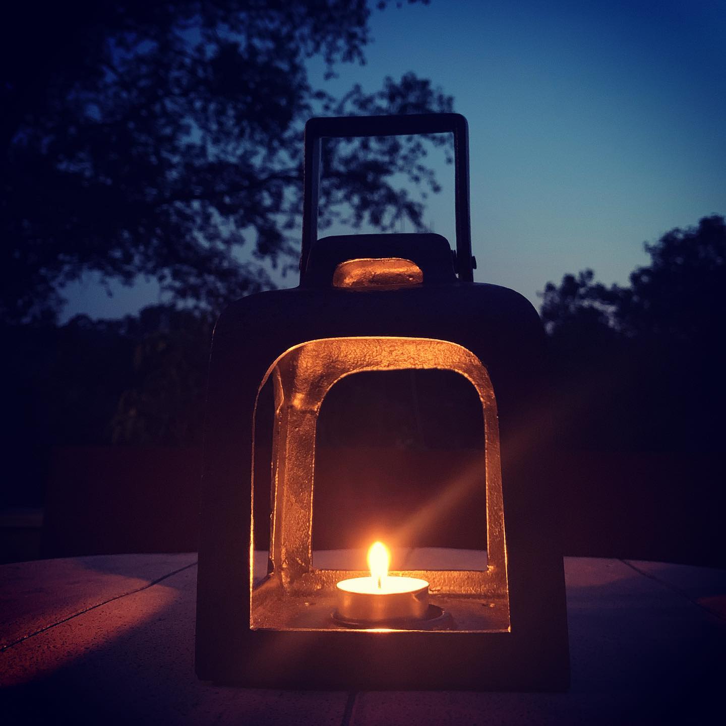 This low glow marking the end of a wonderful holiday weekend. #thankful