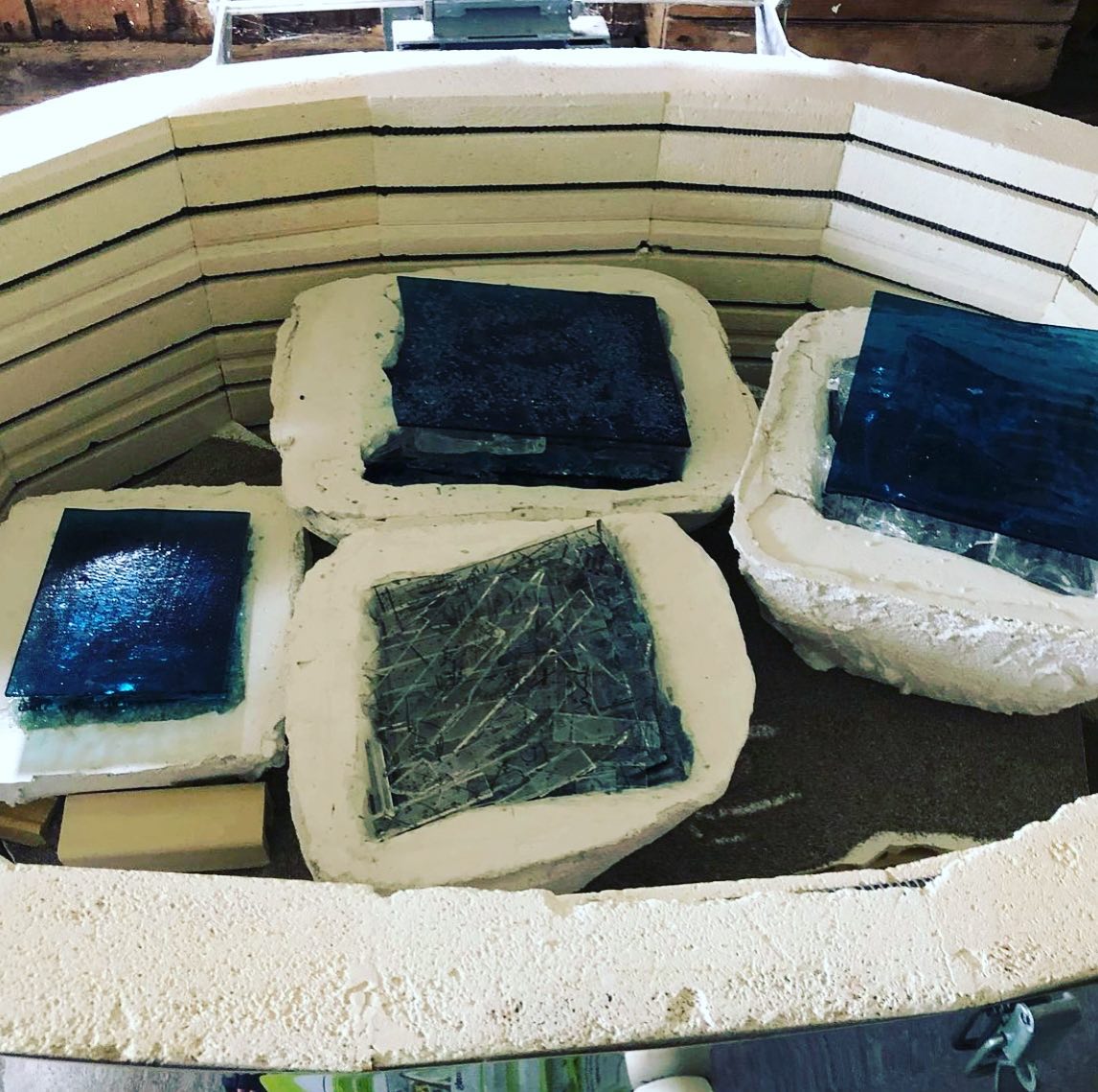Check out our wave maker artists & see and follow @lisabethpress to get a glimpse of the process of #makingwaves which is being worked on right now with @catching_a_wave colleague @kristinthielking
🌊🌊🌊🌊🌊🌊
#NotJustAPrettyWave #catchingawave
🌊🌊🌊🌊🌊🌊
See our bio for more info on the project too 👈