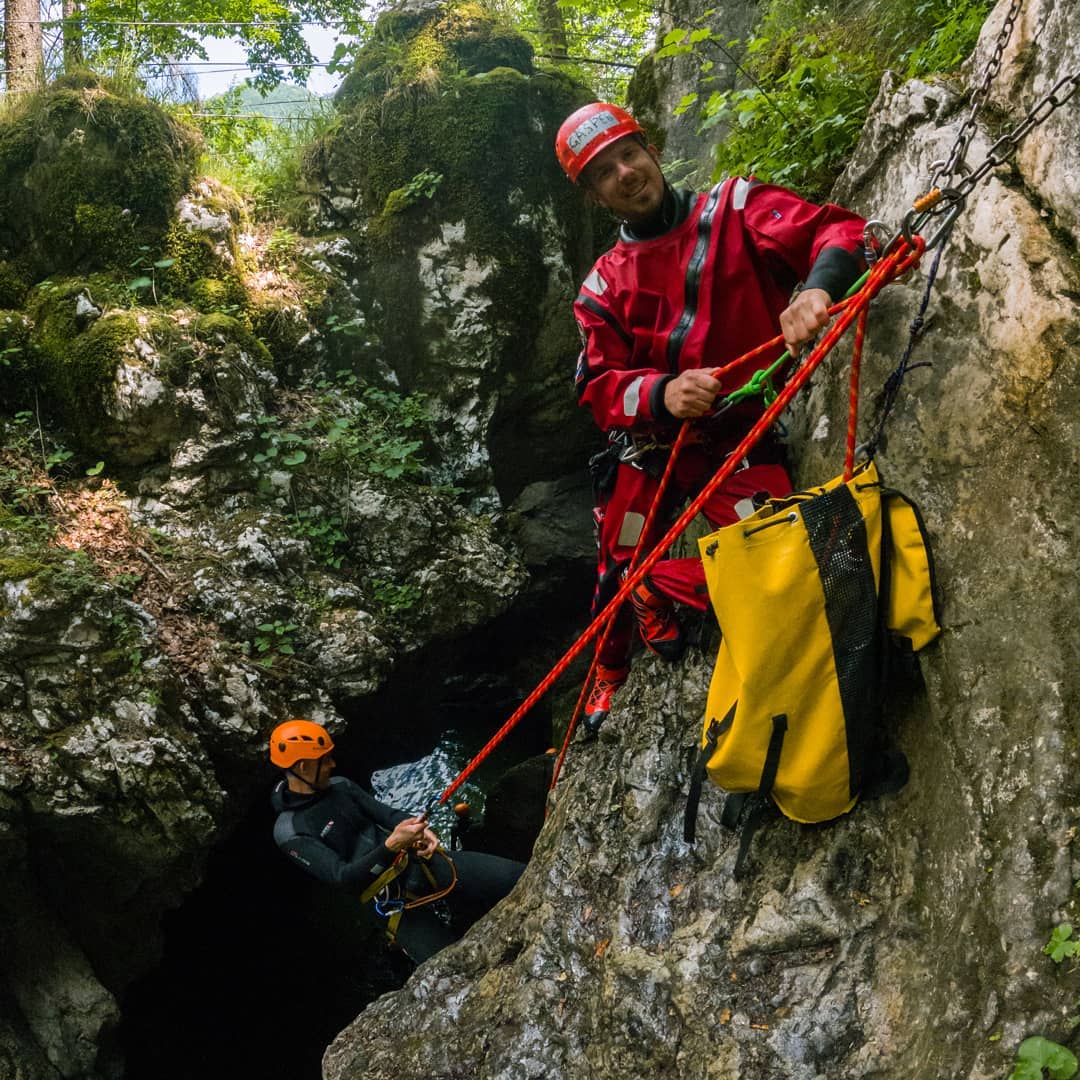 One of the best spots for canyoning is definitely Grmečica canyon.
.
.
Join us and book on:
www.canyoningbled.com
.
.
#guidelife #outdooradventures #bestdiscovery #peoplewhoadventure #lifestyle #bestplaces_togo #nature_of_our_world #travelingram #canyoning #whatgetsyououtside #livingeurope #slovenia_ig #goprohero9 #exploreslovenia