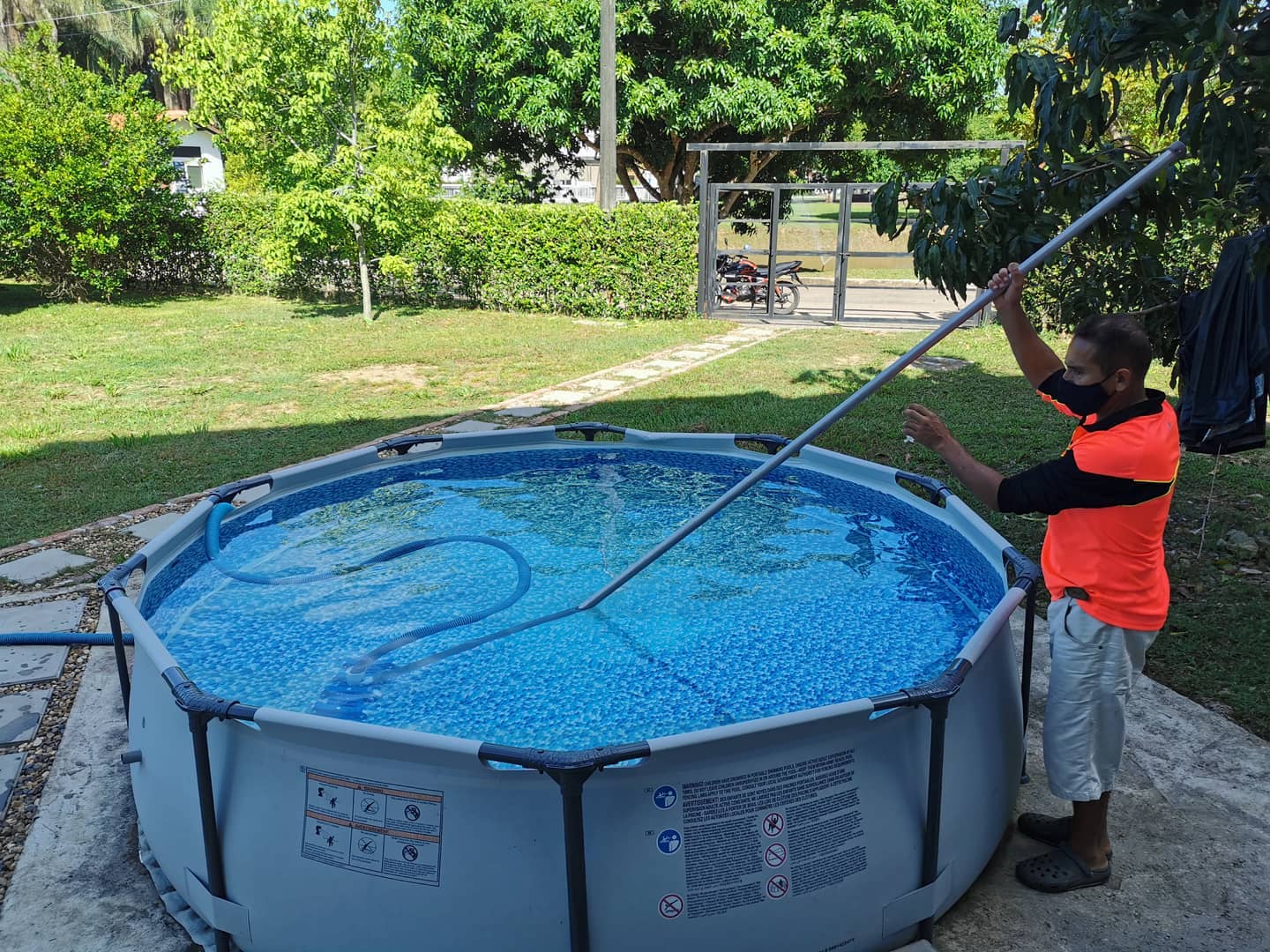 👍Cada vez que visites nuestra casa, encontrarás la piscina limpia y lista para ser utilizada.
😁Estamos muy comprometidos con el aseo y la desinfección de la casa.
⭐Sean todos bienvenidos.
www.casa.muner.com.co
.
#muner #tolima #casamuner #casaparaalquilar #casaparaalquilarenmelgar #melgar #casasenmelgar #lagomelgar #condominioelruby #elrubycountryclub #elrubyMelgar #vacaciones
