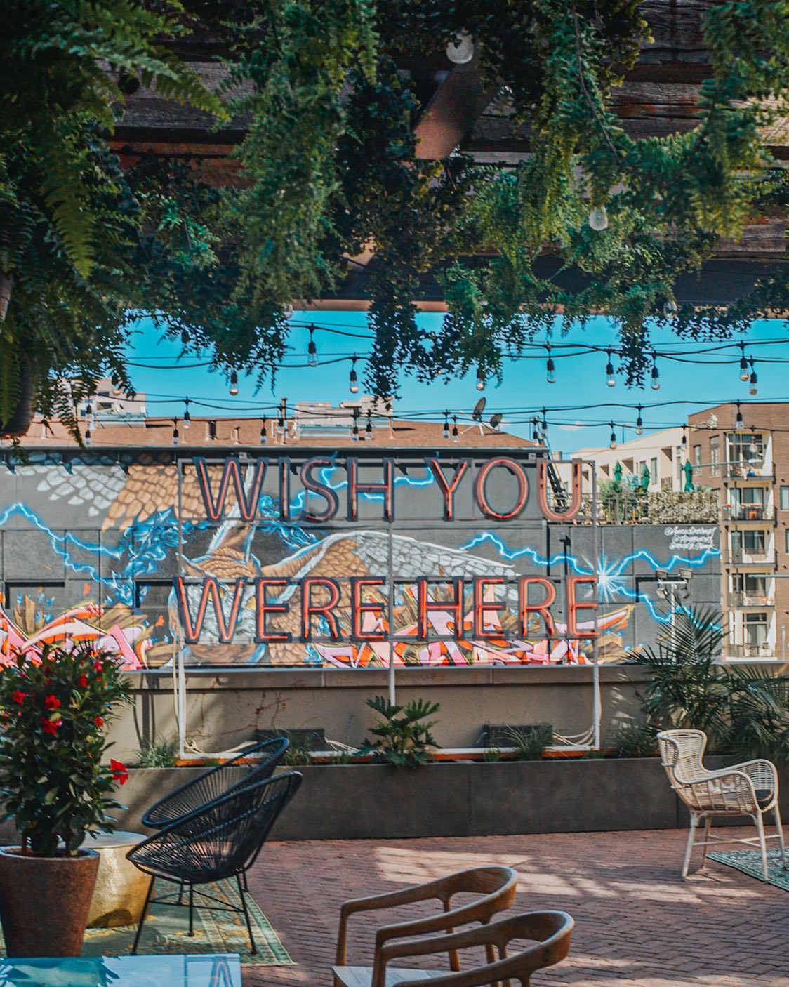 COLORADO VLOG IS UP ON YT! 🌟 (also, a giveaway is up on the blog..see bio) 🌟 The family and I took a trip to Denver, Aspen and Crested Butte. It was A BLAST. Head to whattaylorlikes.com for a Denver Itinerary. Editing footage is my least favorite thing but I’m going to try to upload more to YouTube. Editing my whole 1L year at PSU Dickinson is next on my list.