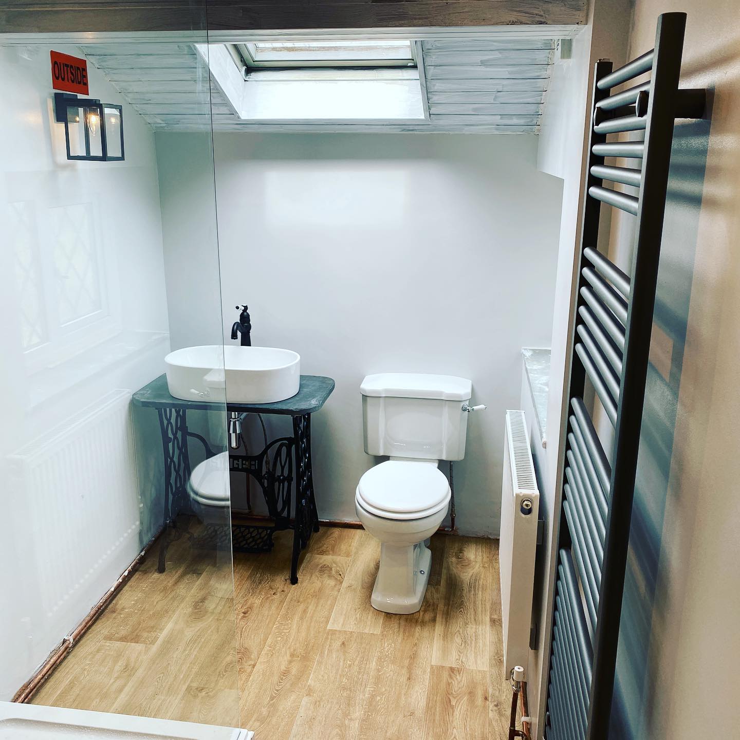 Completed a bathroom installation today in #Chichester. Complete rip out and start again. Started off with a very old and dated bathroom which has now been transformed into a new modern bathroom with a characterful basin created from an old sewing machine table. What do you think? #MermaidPanels #MiraShower
👉Follow @stembridgeplumbing 👋
👉Follow @stembridgeplumbing 👋
❤️Double tap❤️
❤️Double tap❤️
____________________________________
👉 Follow @stembridgeplumbing
👉 Follow @stembridgeplumbing
👉 Follow @stembridgeplumbing
____________________________________
👥 Tag a Friend
🛎 Turn on Post Notifications
👨💻 Save to Look at Later
____________________________________
#plumber #heatingengineer #heating #gas #gasengineer #hotwater #radiator #boiler #service #boilerservice #local #angmering #rustington #eastpreston #arundel #chichester #bognorregis #bathroom #bathroominstallation #gasman
