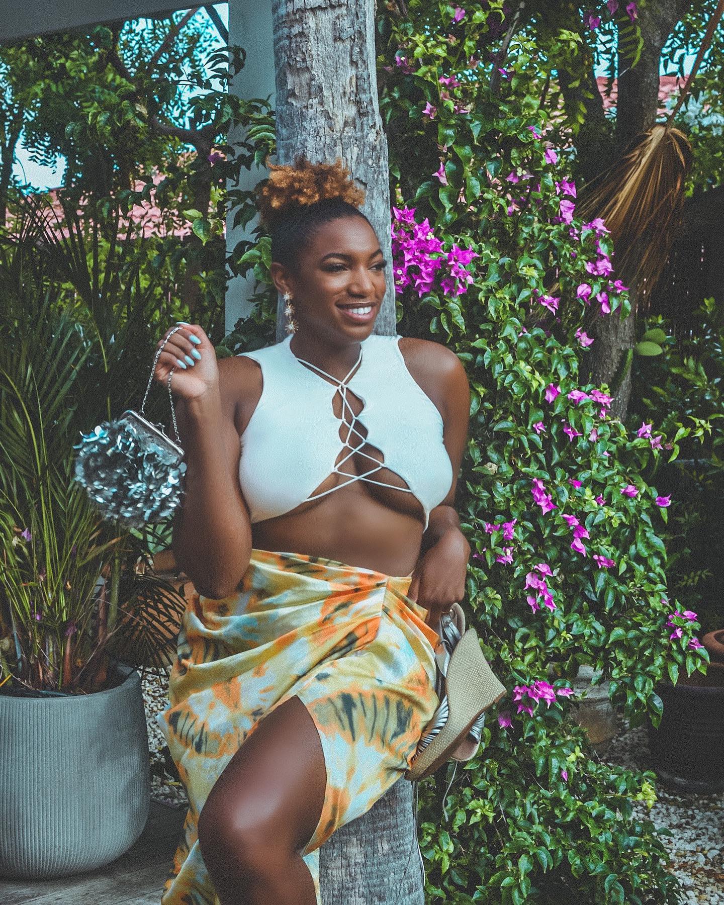 Part sweet, part savage. Swipe to see the sweet.