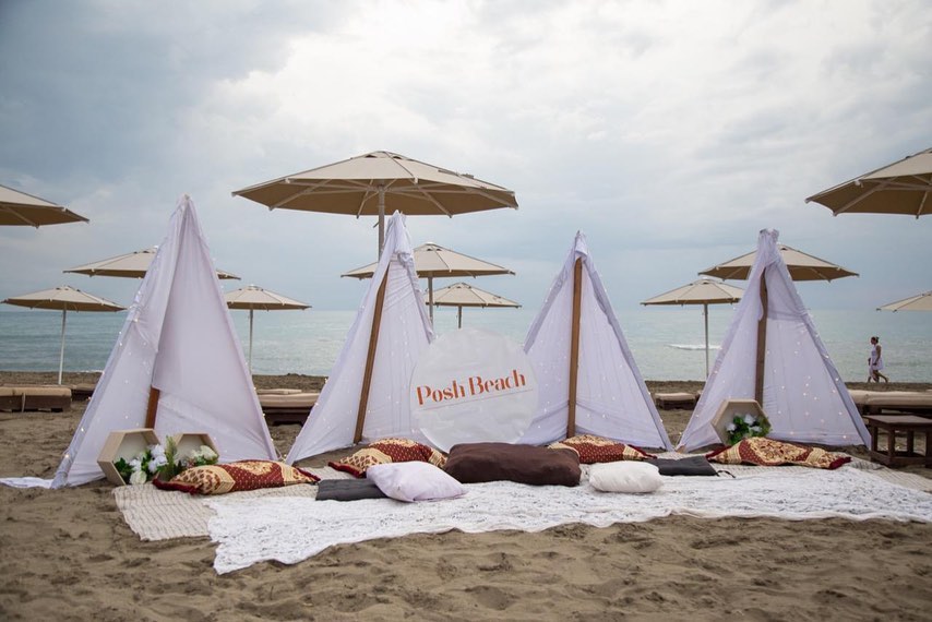 **Posh Beach Grand Opening**
@posh.beach
@enedatarifa
@inesmemisharaj
@albanaleka
@jolie_event
@panther_albania
@posh.lounge
#poshbeach#grandopening#seaside#spille#summer#drinks#music#livemusic#cocktails#champagne#fireworks#palmtrees#sand#beautifulpeople#goodtimes#posh#violins
